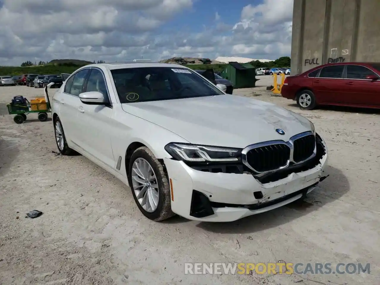 1 Photograph of a damaged car WBA53BH03NCJ23677 BMW 5 SERIES 2022