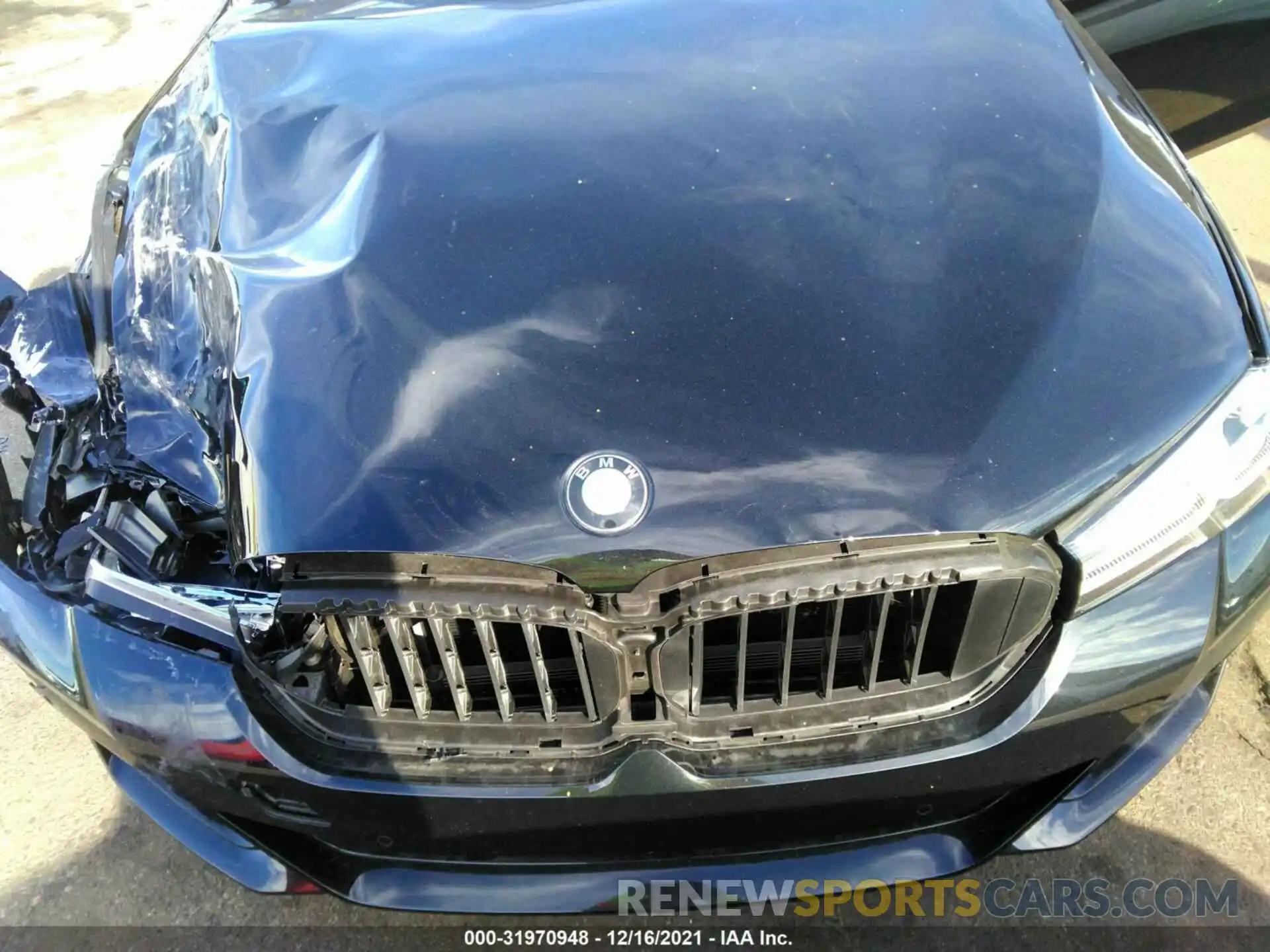 10 Photograph of a damaged car WBA53BH03NWX38860 BMW 5 SERIES 2022