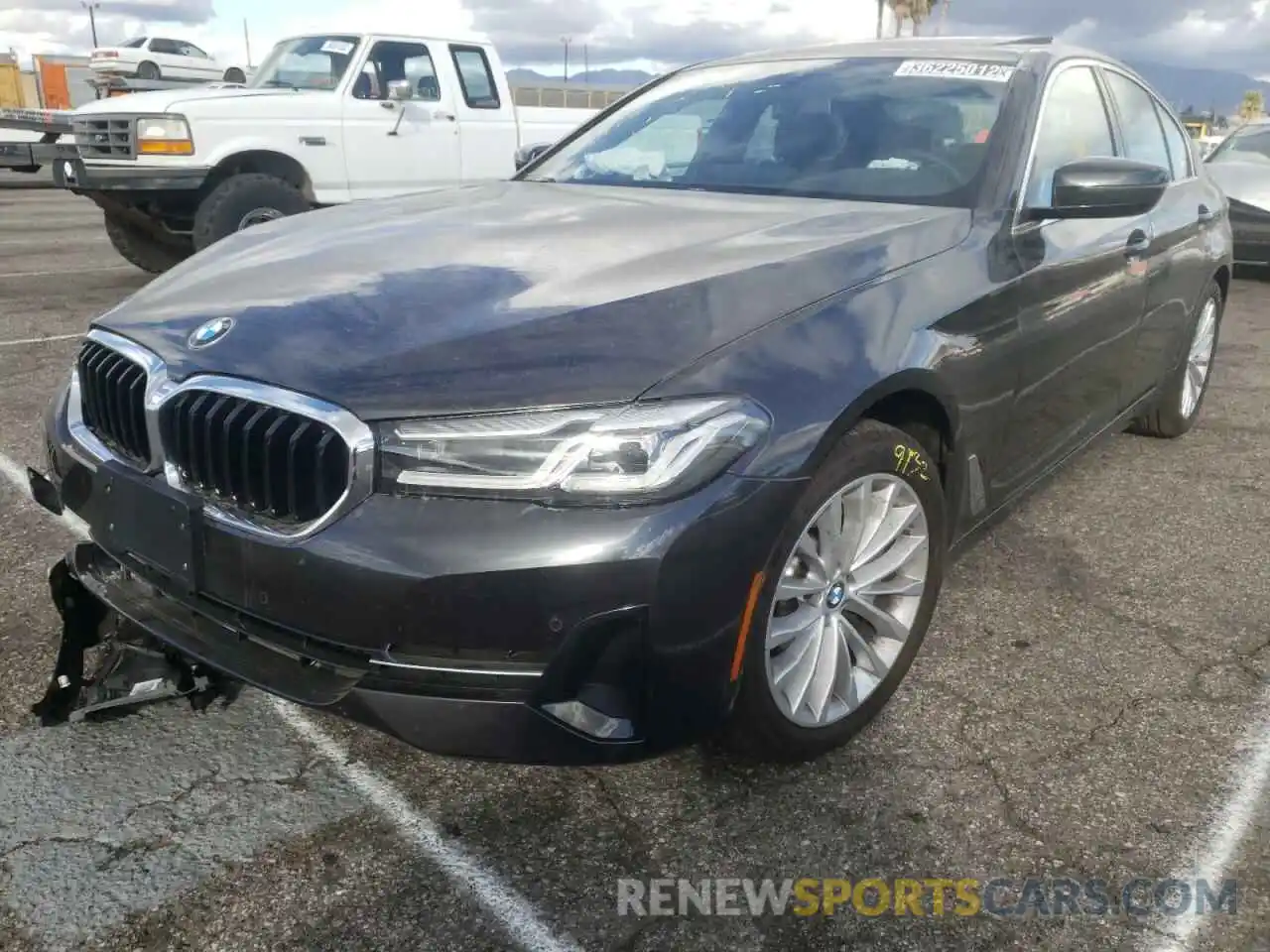 2 Photograph of a damaged car WBA53BH04NCH59513 BMW 5 SERIES 2022