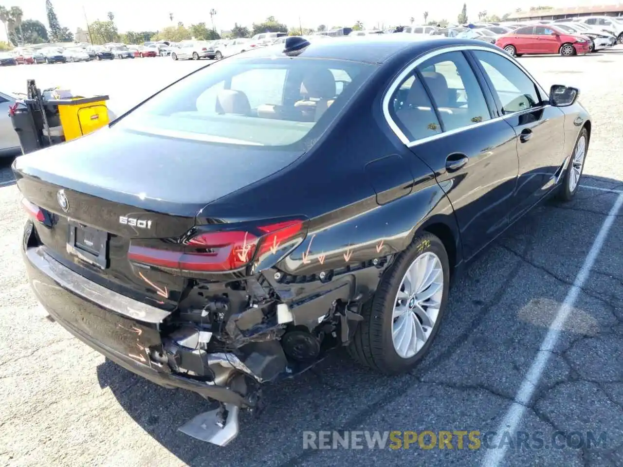 4 Photograph of a damaged car WBA53BH08NCH98833 BMW 5 SERIES 2022