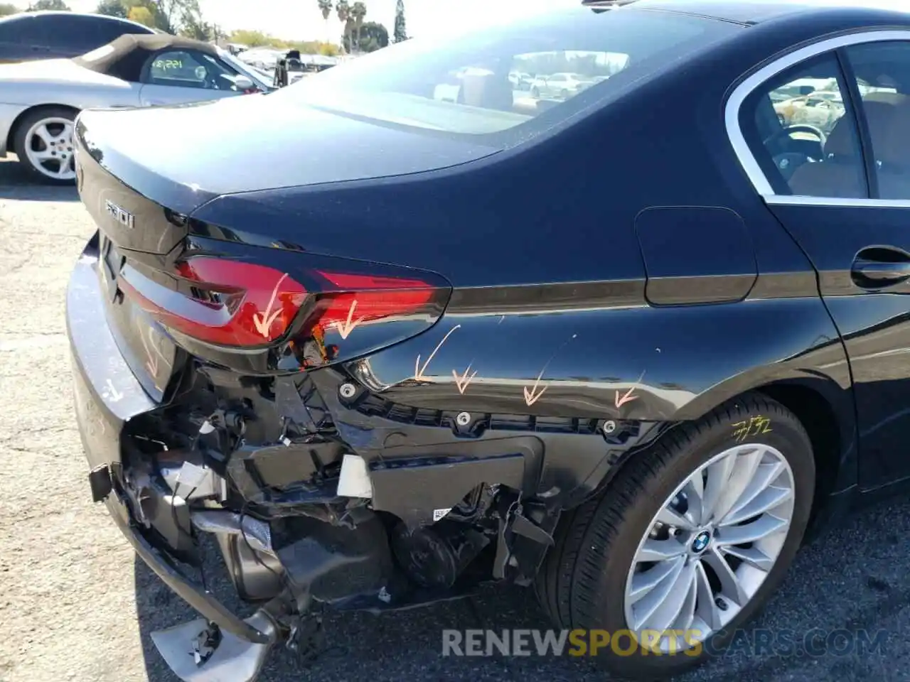 9 Photograph of a damaged car WBA53BH08NCH98833 BMW 5 SERIES 2022