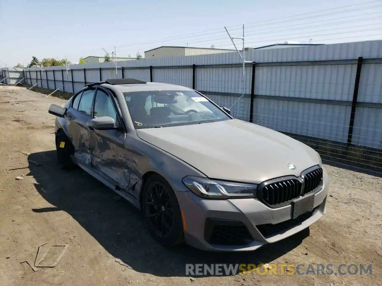 1 Photograph of a damaged car WBA53BJ06NWX46946 BMW 5 SERIES 2022