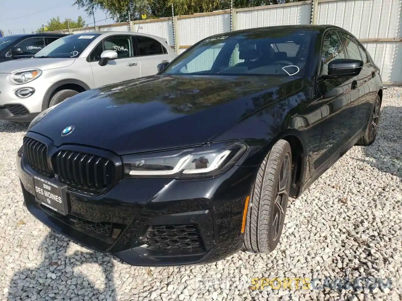 2 Photograph of a damaged car WBA73BJ06NWX69426 BMW 5 SERIES 2022