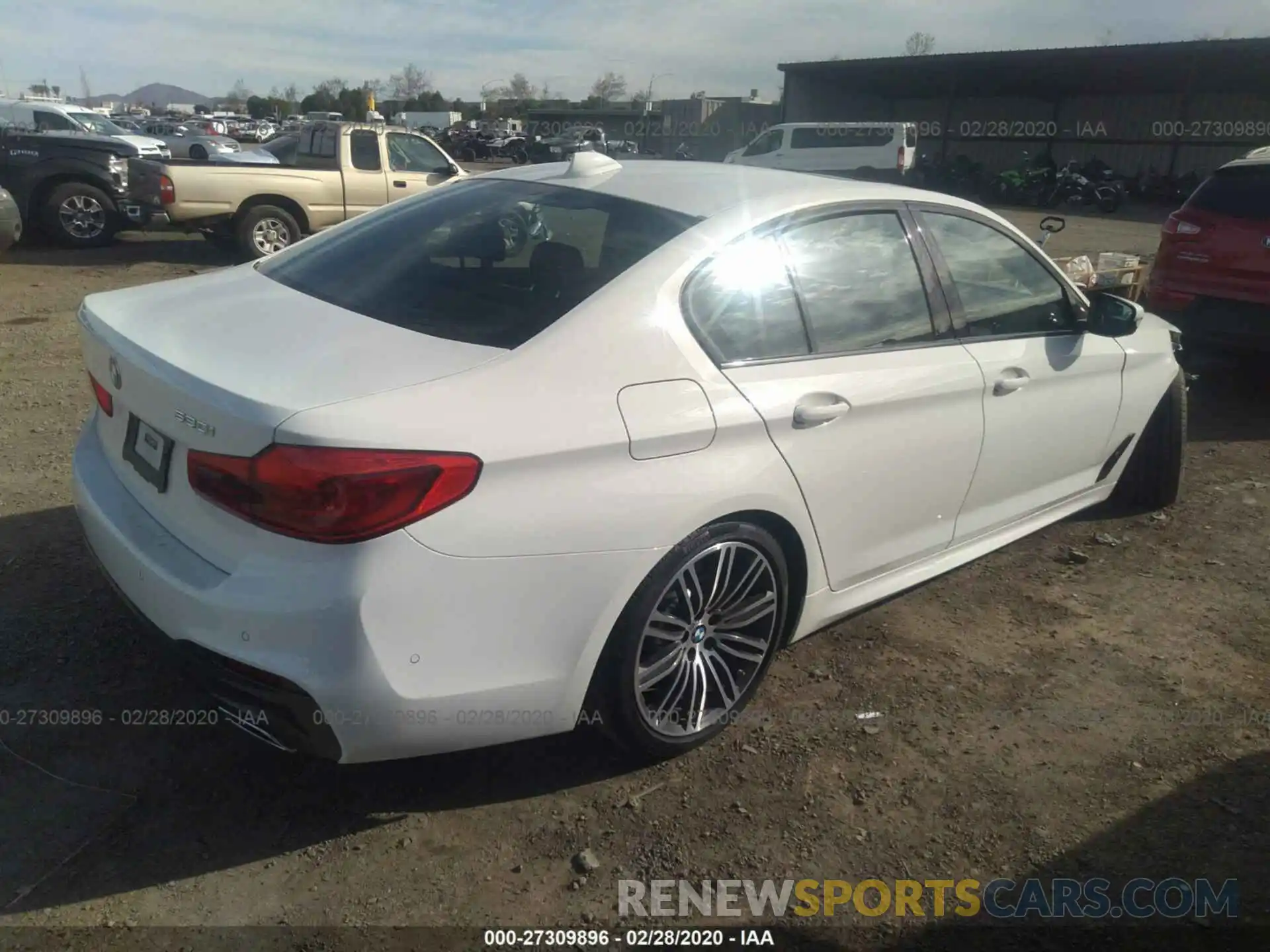 4 Photograph of a damaged car WBAJA5C53KWW04564 BMW 530 2019