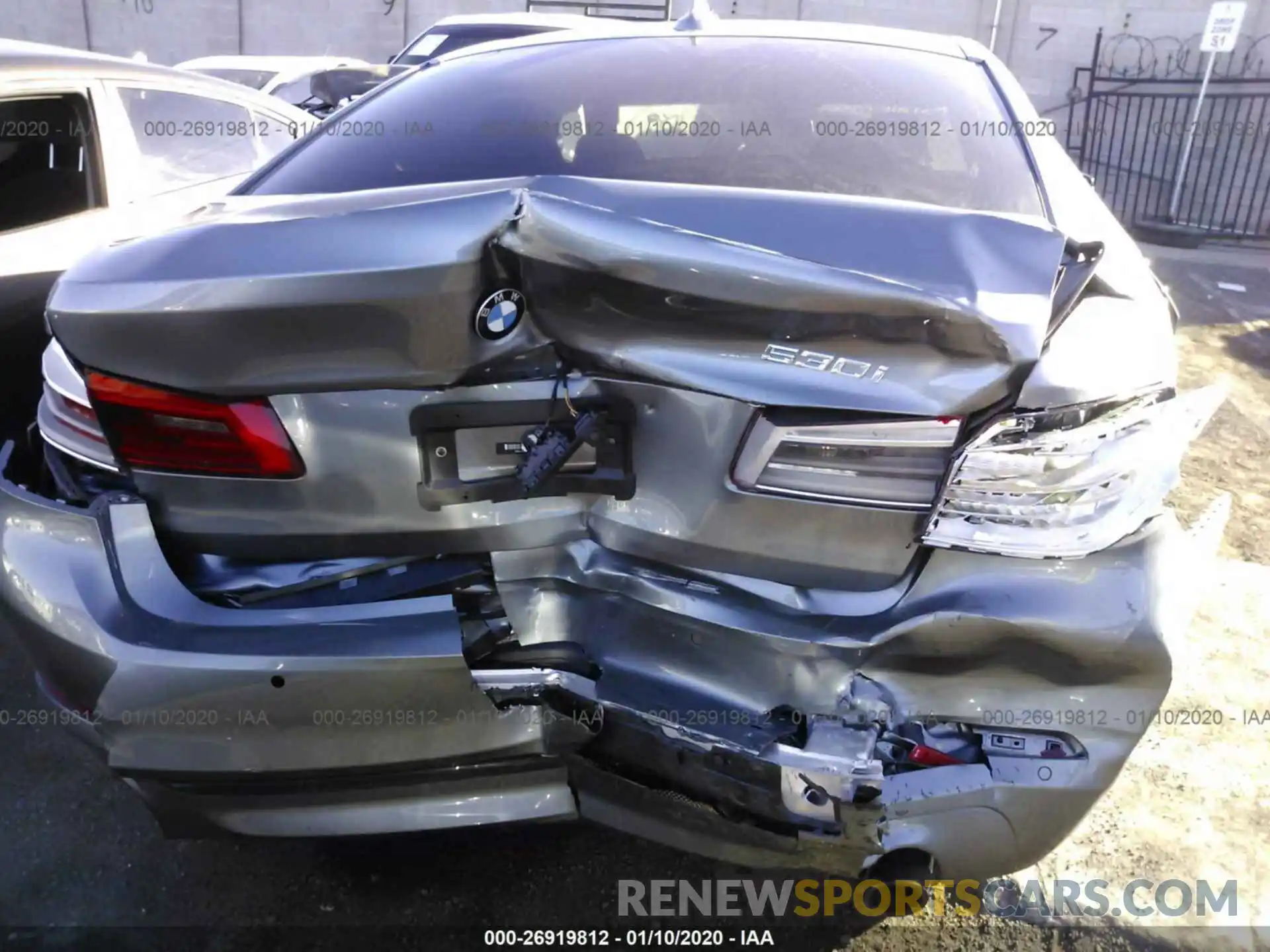 6 Photograph of a damaged car WBAJA5C57KBX86289 BMW 530 2019