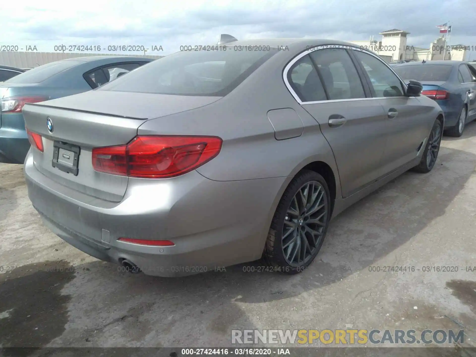 4 Photograph of a damaged car WBAJA5C58KBX87998 BMW 530 2019