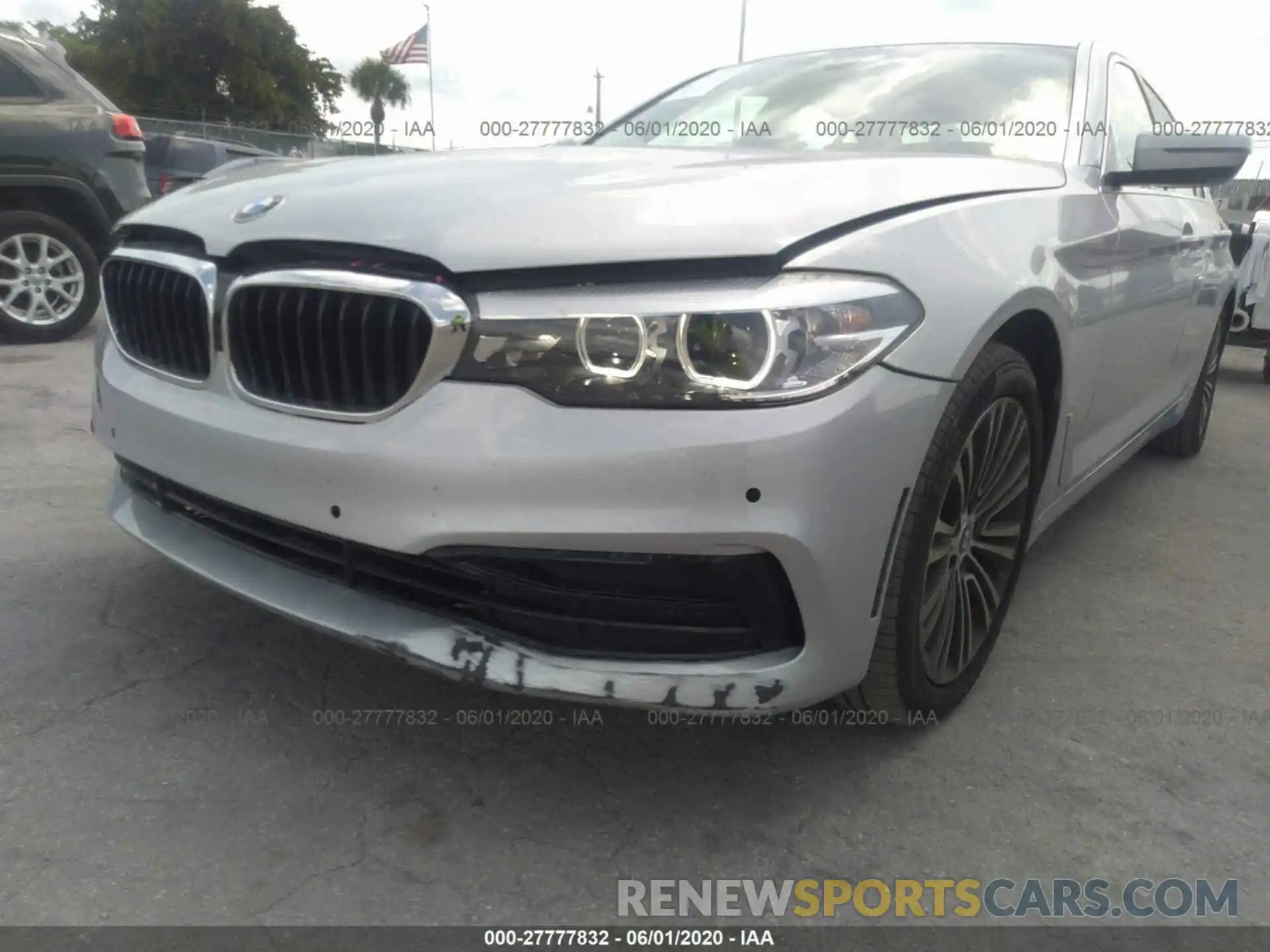 6 Photograph of a damaged car WBAJA5C59KWW18842 BMW 530 2019