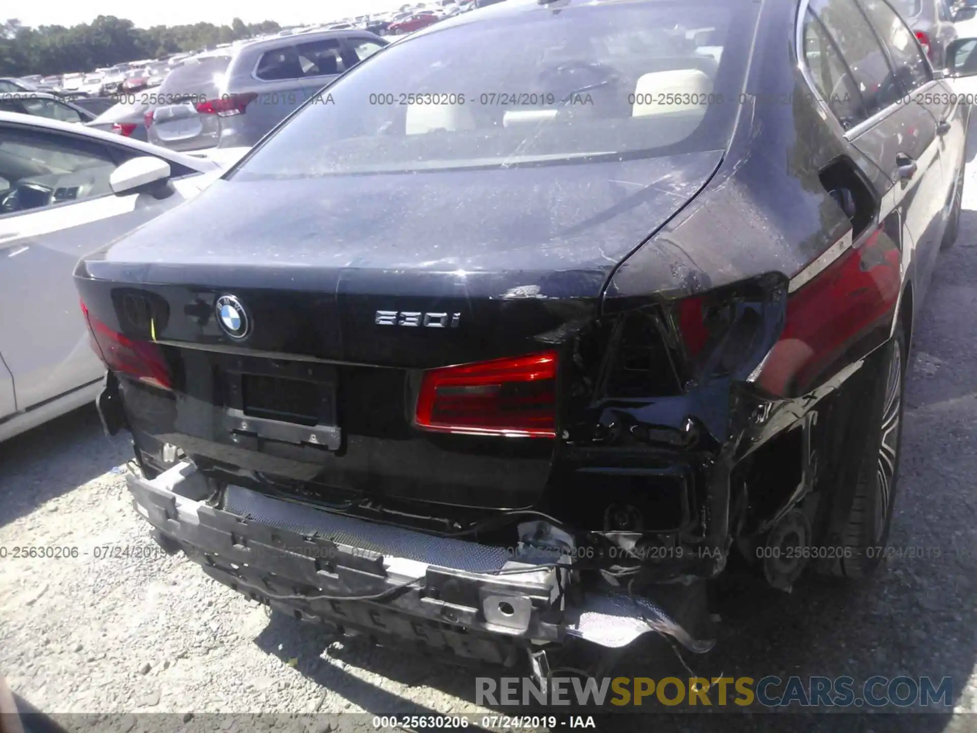 6 Photograph of a damaged car WBAJA5C5XKWW14038 BMW 530 2019