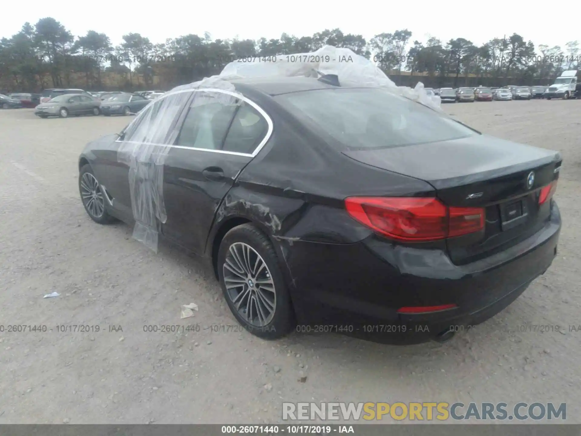 3 Photograph of a damaged car WBAJA7C52KWW47854 BMW 530 2019