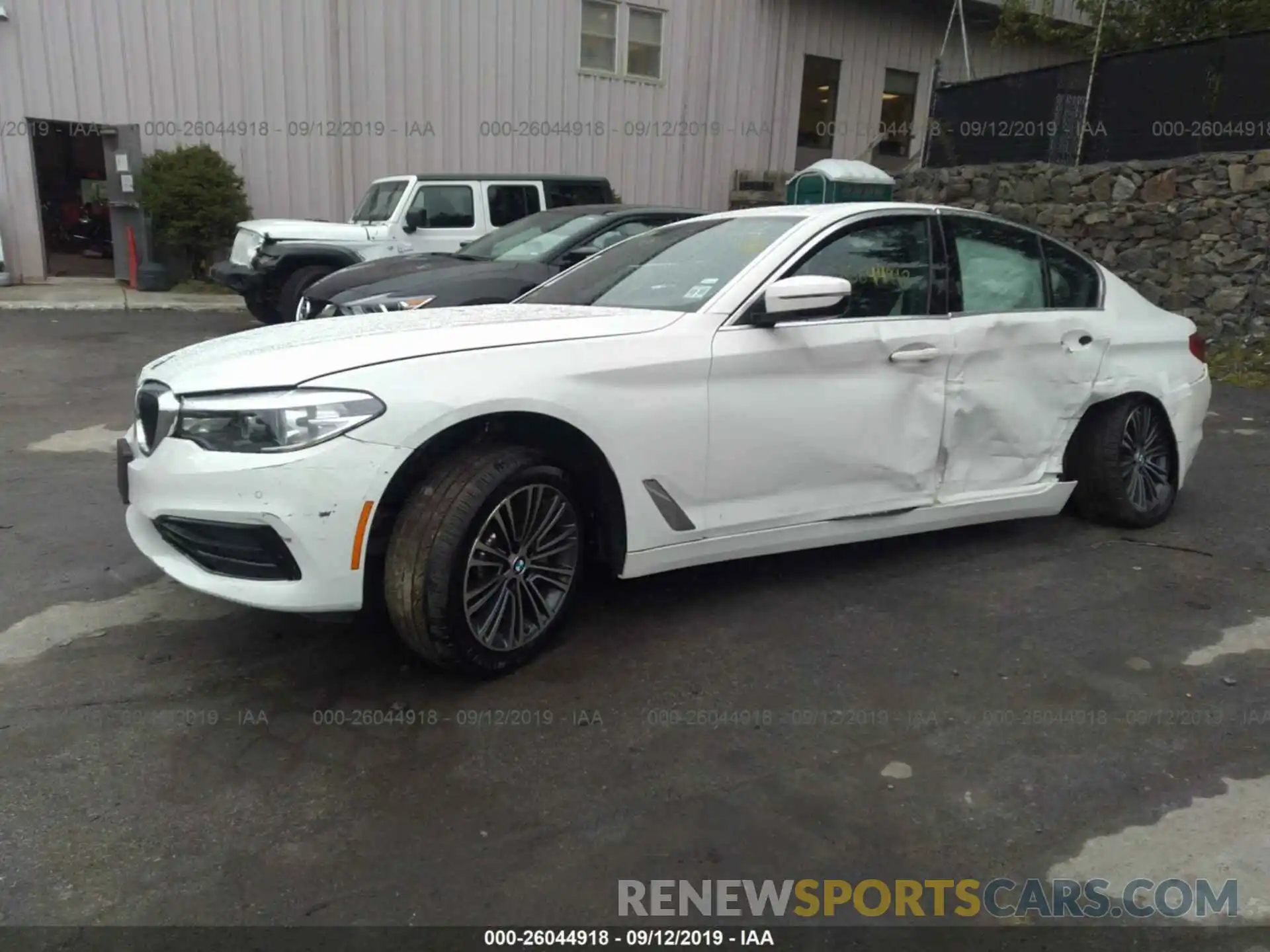 2 Photograph of a damaged car WBAJA7C53KWW16578 BMW 530 2019