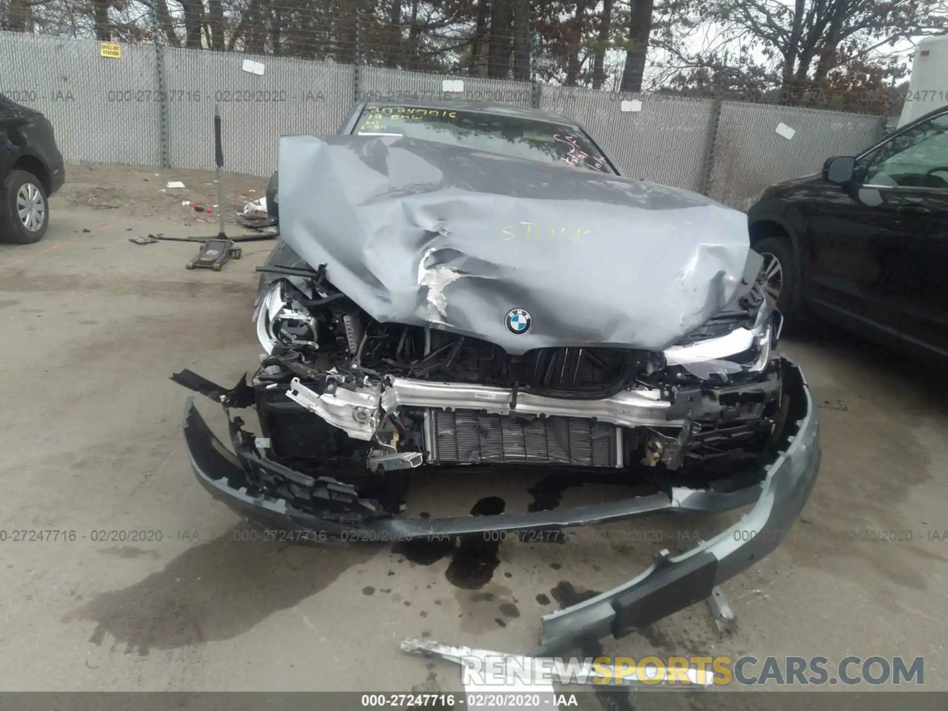 6 Photograph of a damaged car WBAJA7C55KG912793 BMW 530 2019