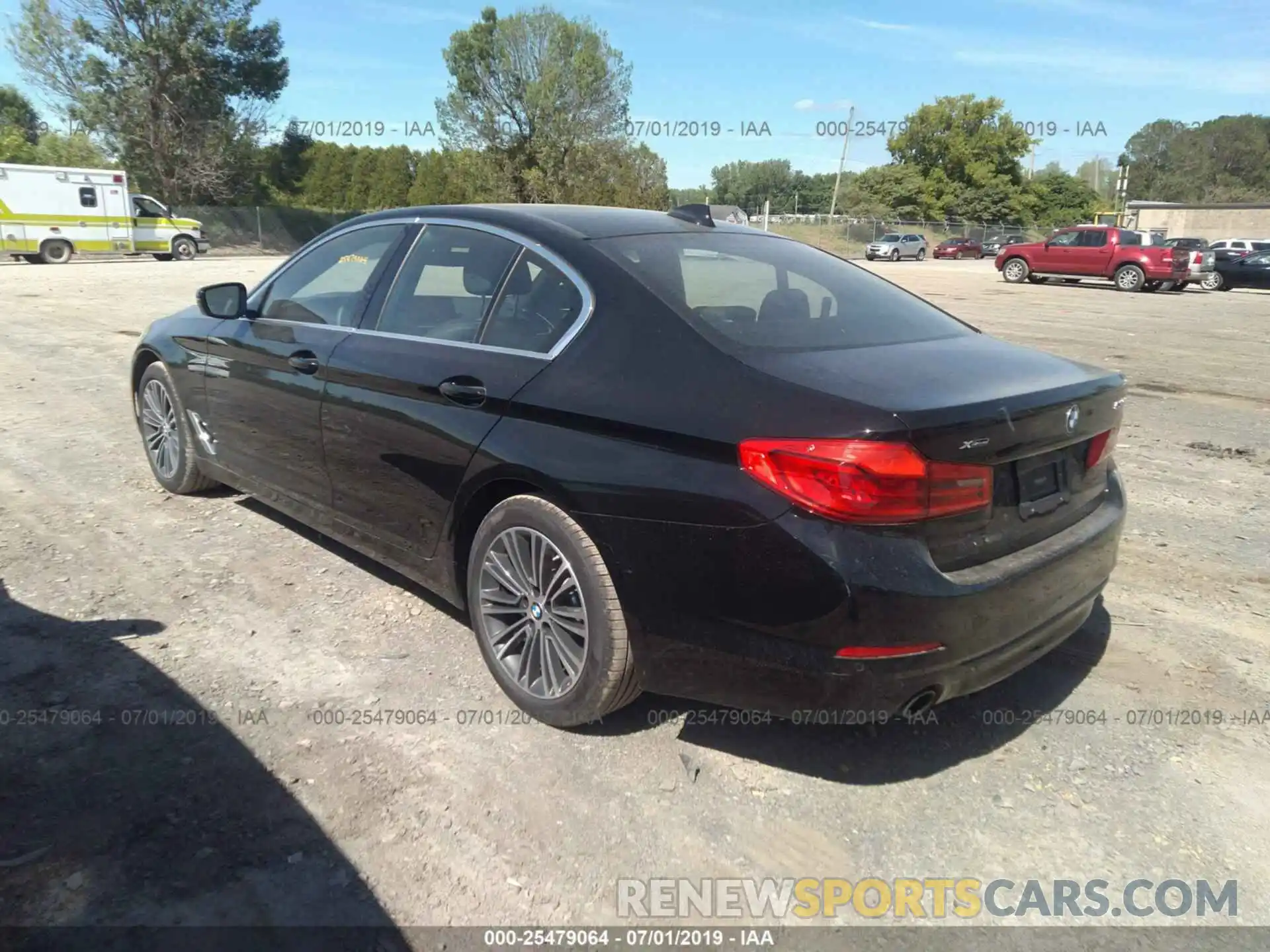 3 Photograph of a damaged car WBAJA7C57KWW17622 BMW 530 2019