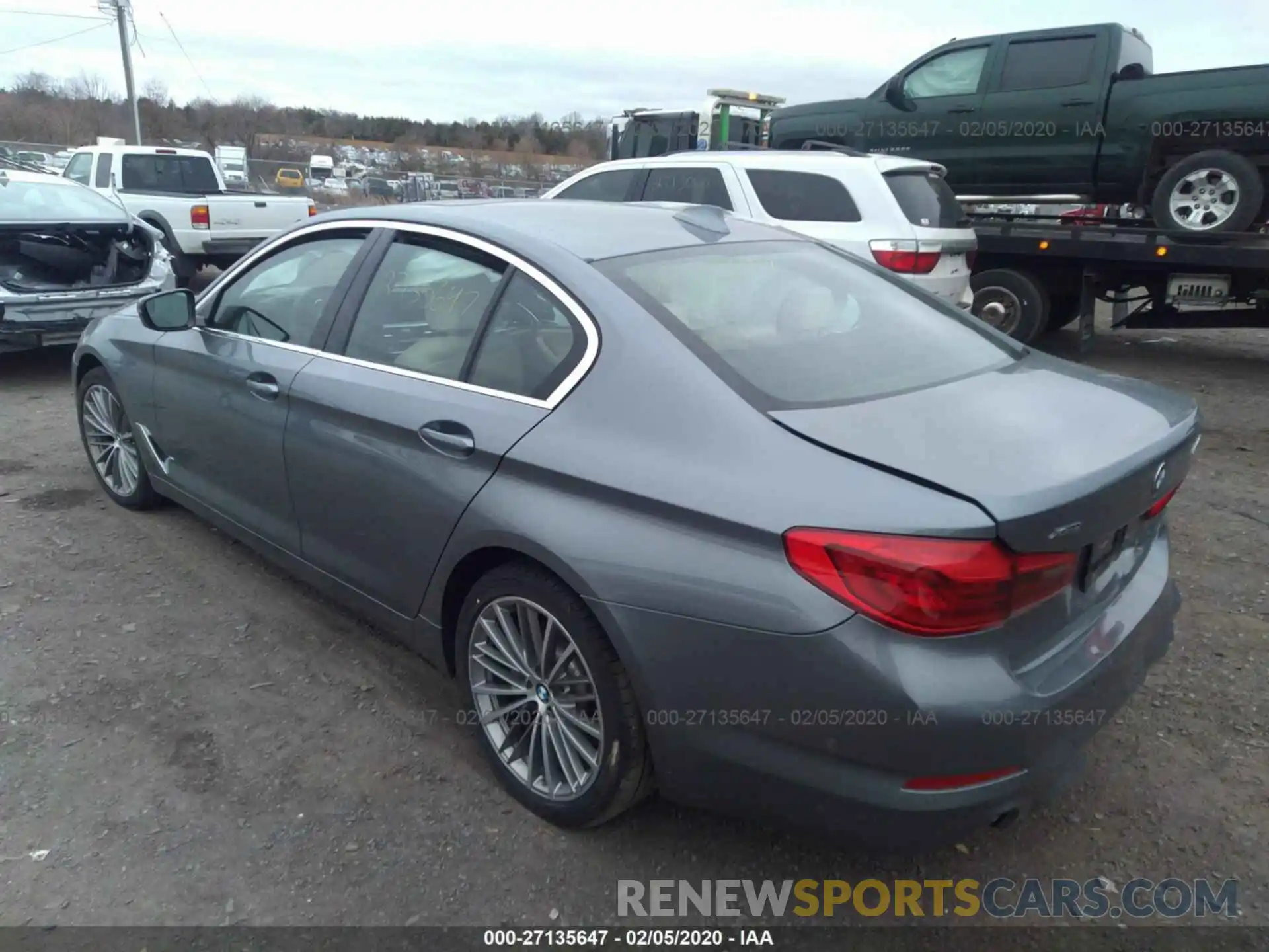 3 Photograph of a damaged car WBAJA7C5XKG912644 BMW 530 2019