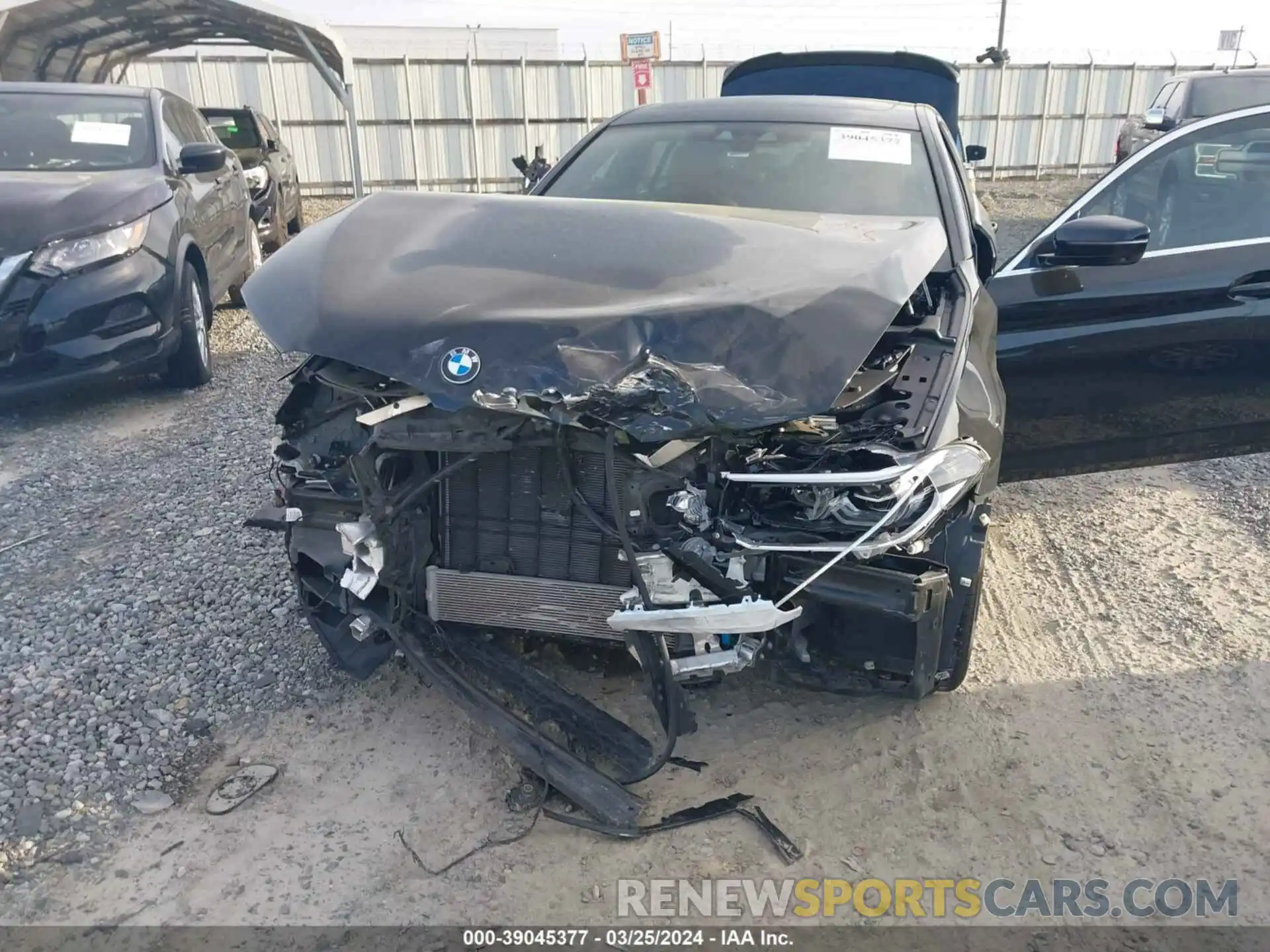 6 Photograph of a damaged car WBAJR3C01LCD62624 BMW 530 2020