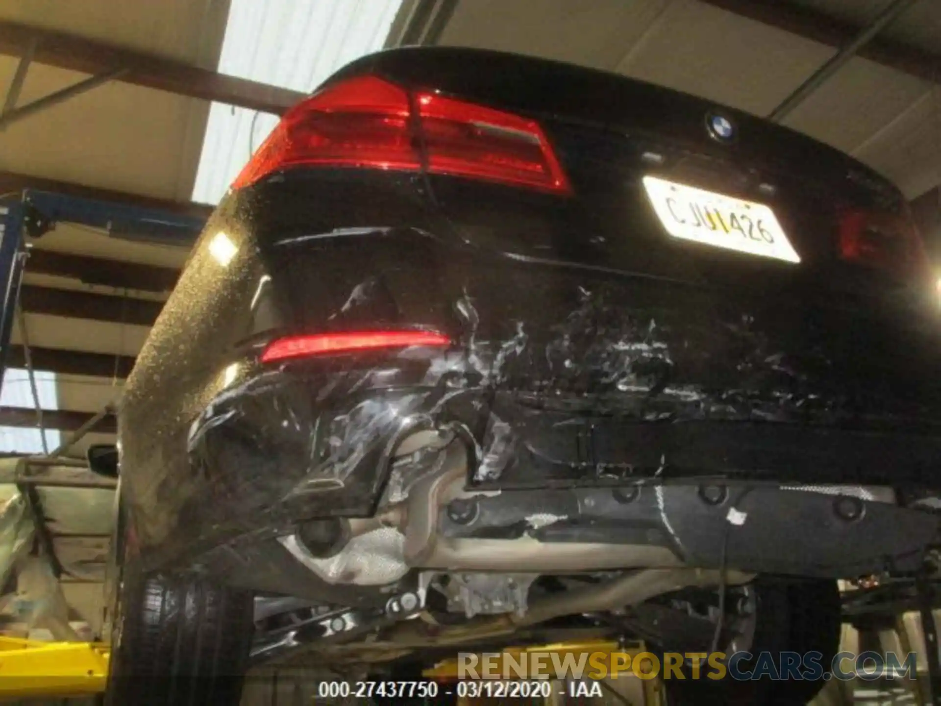 8 Photograph of a damaged car WBAJR3C05LWW63683 BMW 530 2020