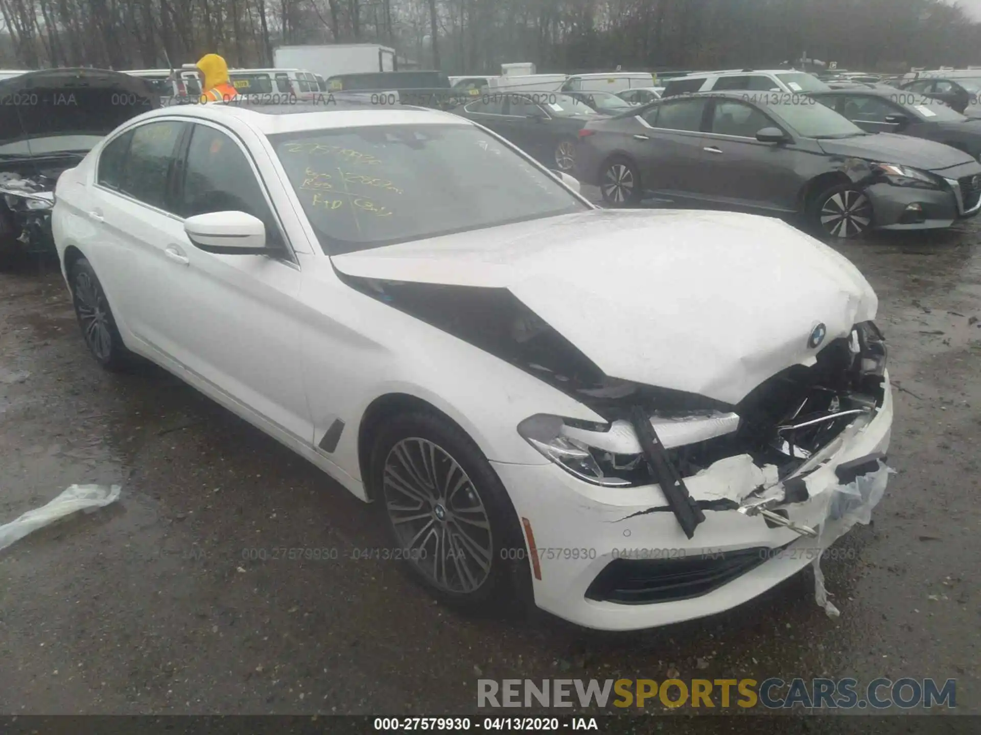 1 Photograph of a damaged car WBAJR7C06LWW64848 BMW 530 2020