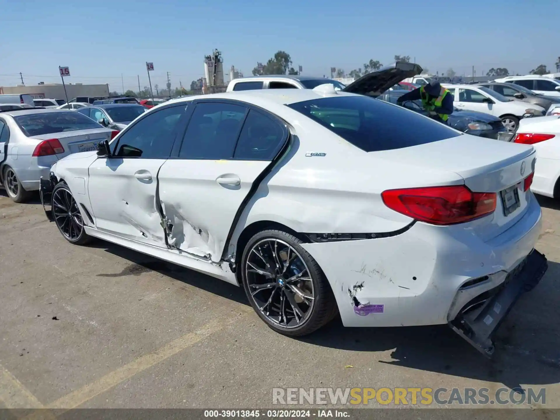 3 Photograph of a damaged car WBAJA9C52KB393596 BMW 530E 2019