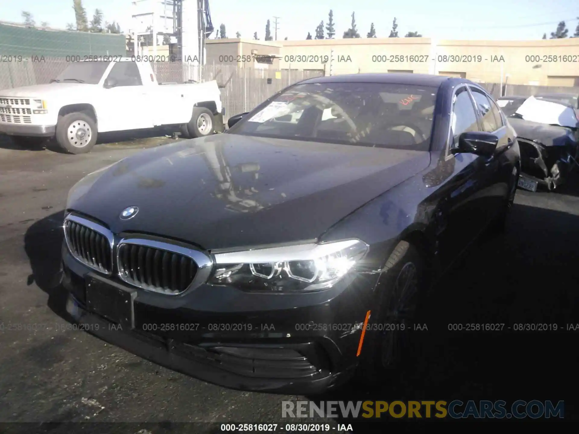 2 Photograph of a damaged car WBAJA9C59KB253822 BMW 530E 2019