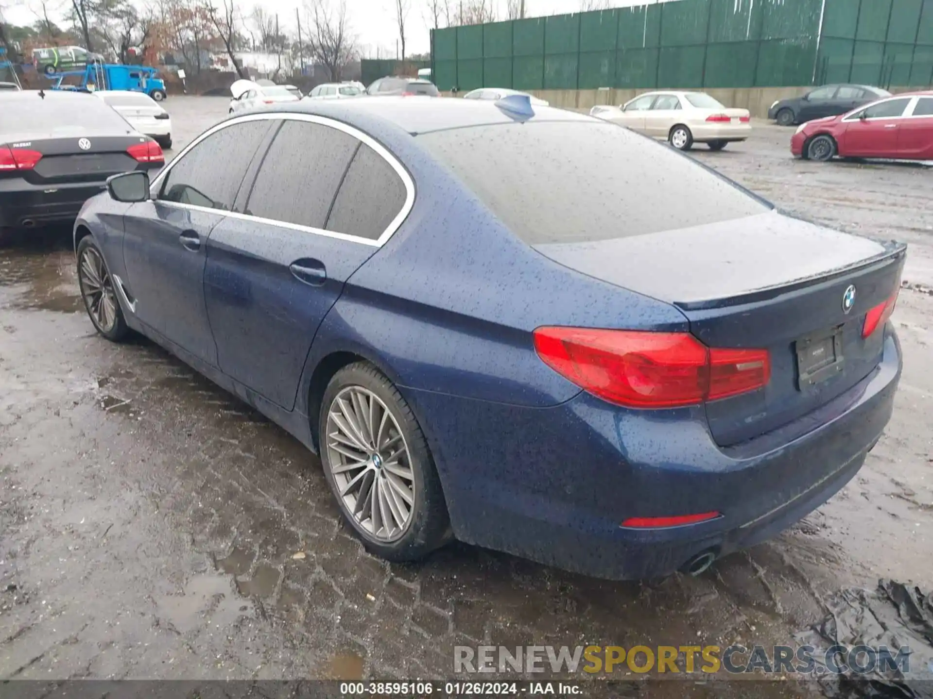 3 Фотография поврежденного автомобиля WBAJA7C53KWC78036 BMW 530I 2019