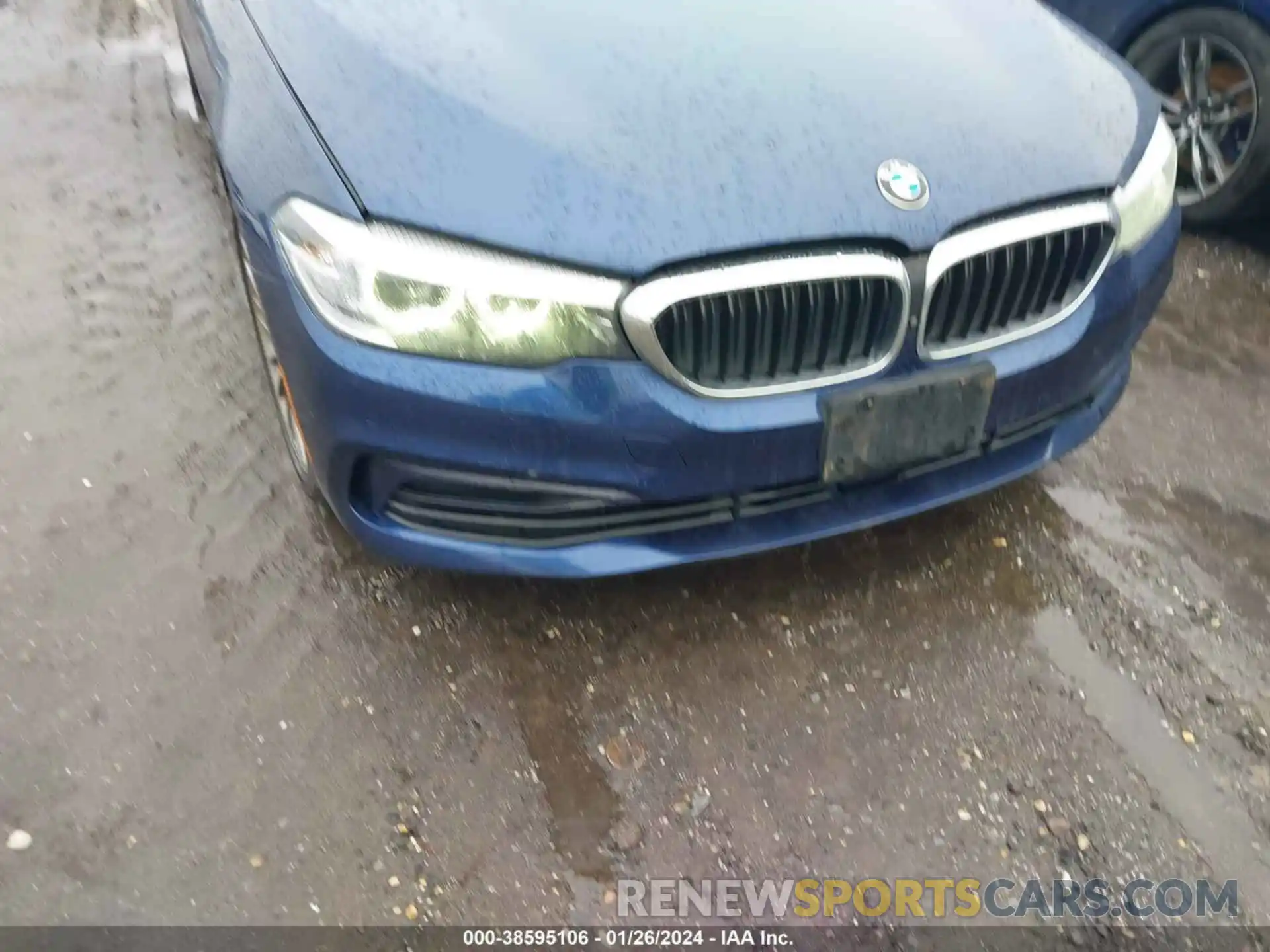 6 Photograph of a damaged car WBAJA7C53KWC78036 BMW 530I 2019