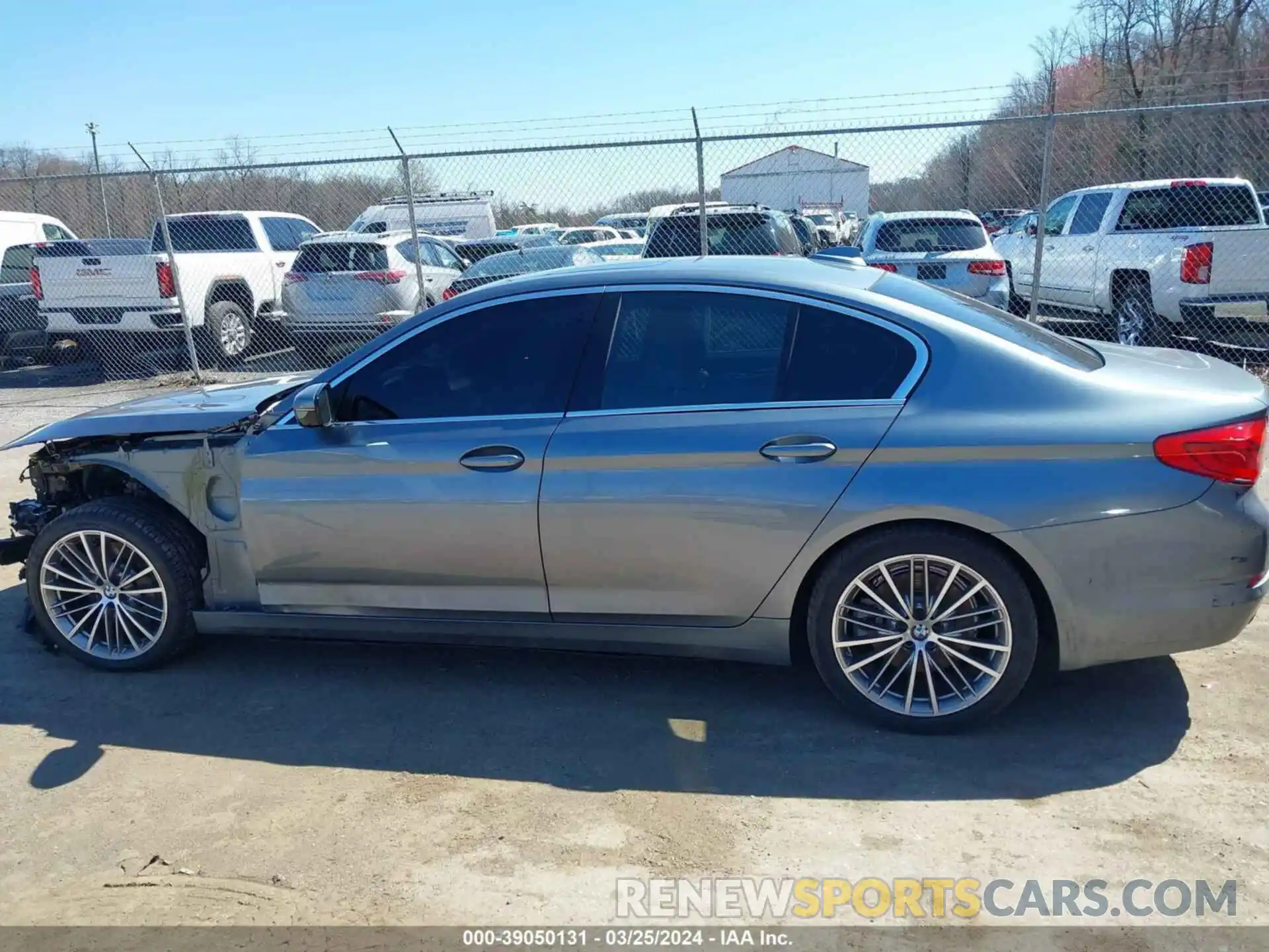 15 Photograph of a damaged car WBAJR7C00LCD65148 BMW 530I 2020