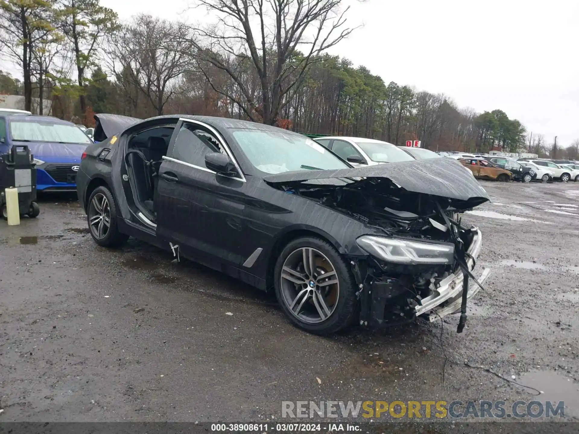 1 Photograph of a damaged car WBA13BJ09MWX18667 BMW 530I 2021