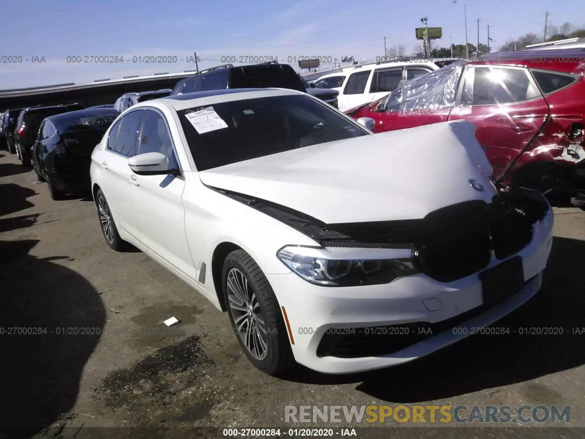 1 Photograph of a damaged car WBAJE5C52KWE66099 BMW 540 2019