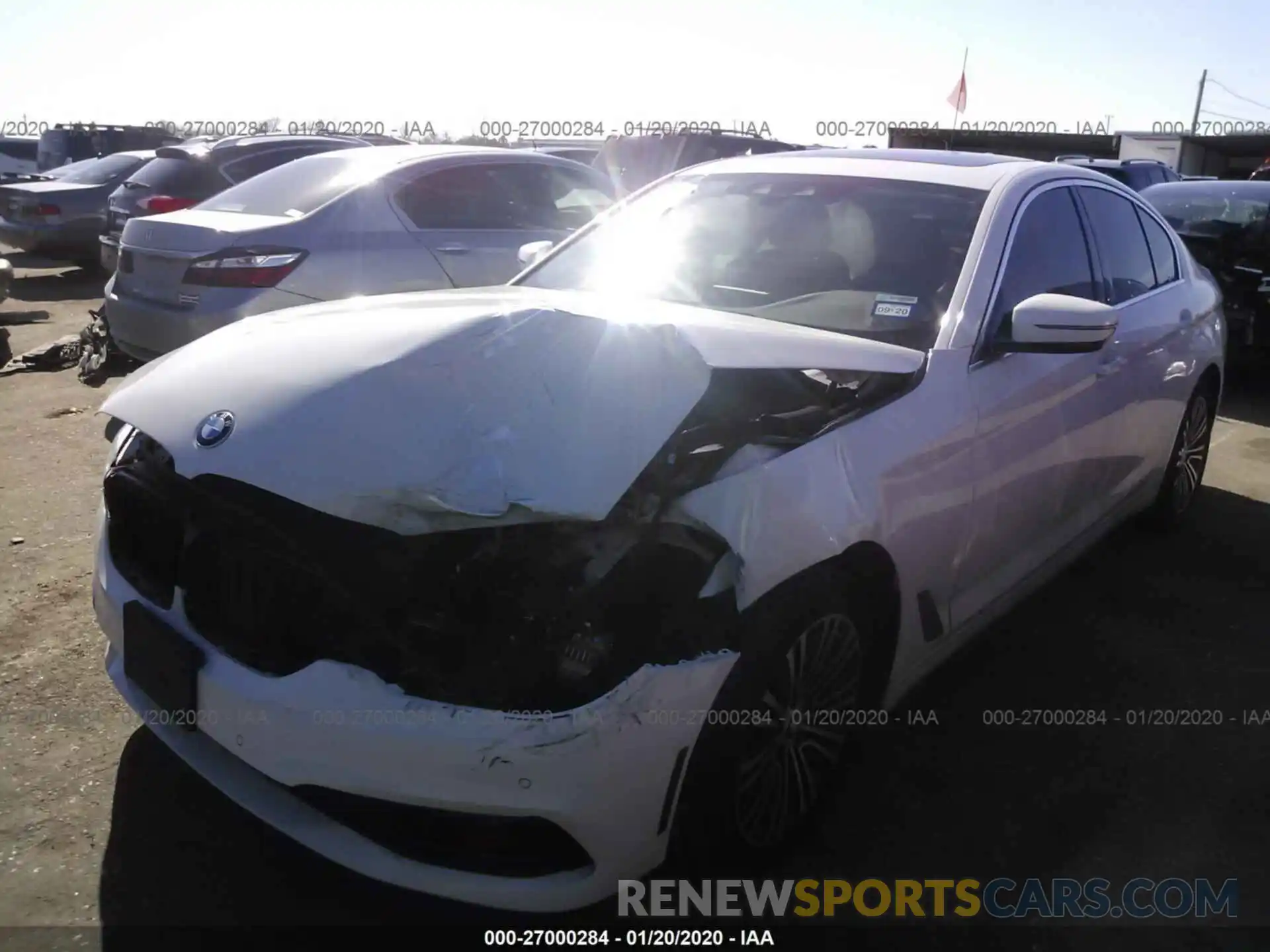 2 Photograph of a damaged car WBAJE5C52KWE66099 BMW 540 2019