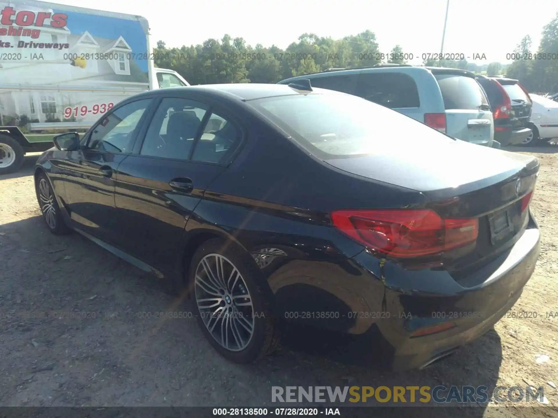 3 Photograph of a damaged car WBAJE5C56KWW20584 BMW 540 2019