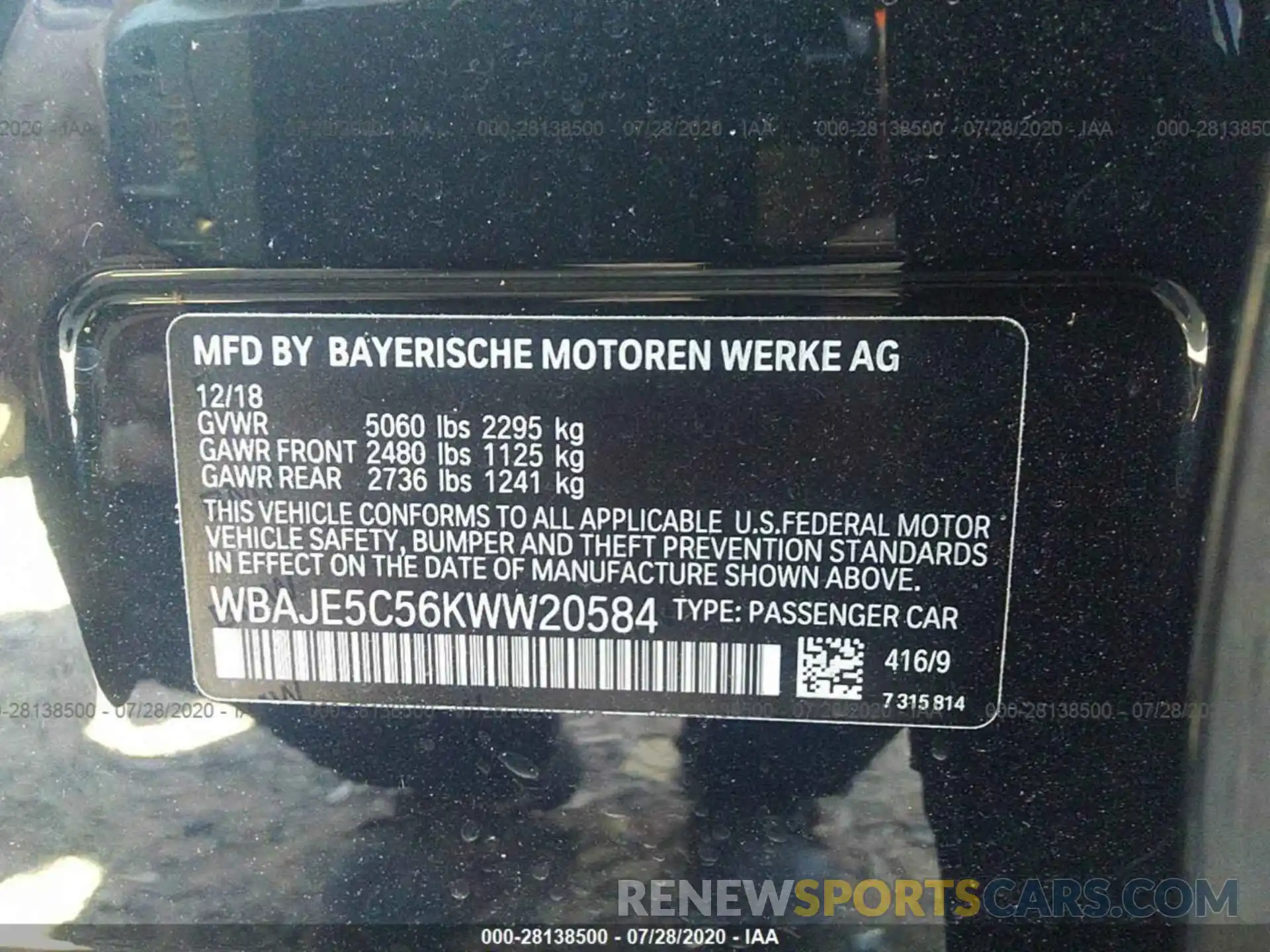 9 Photograph of a damaged car WBAJE5C56KWW20584 BMW 540 2019