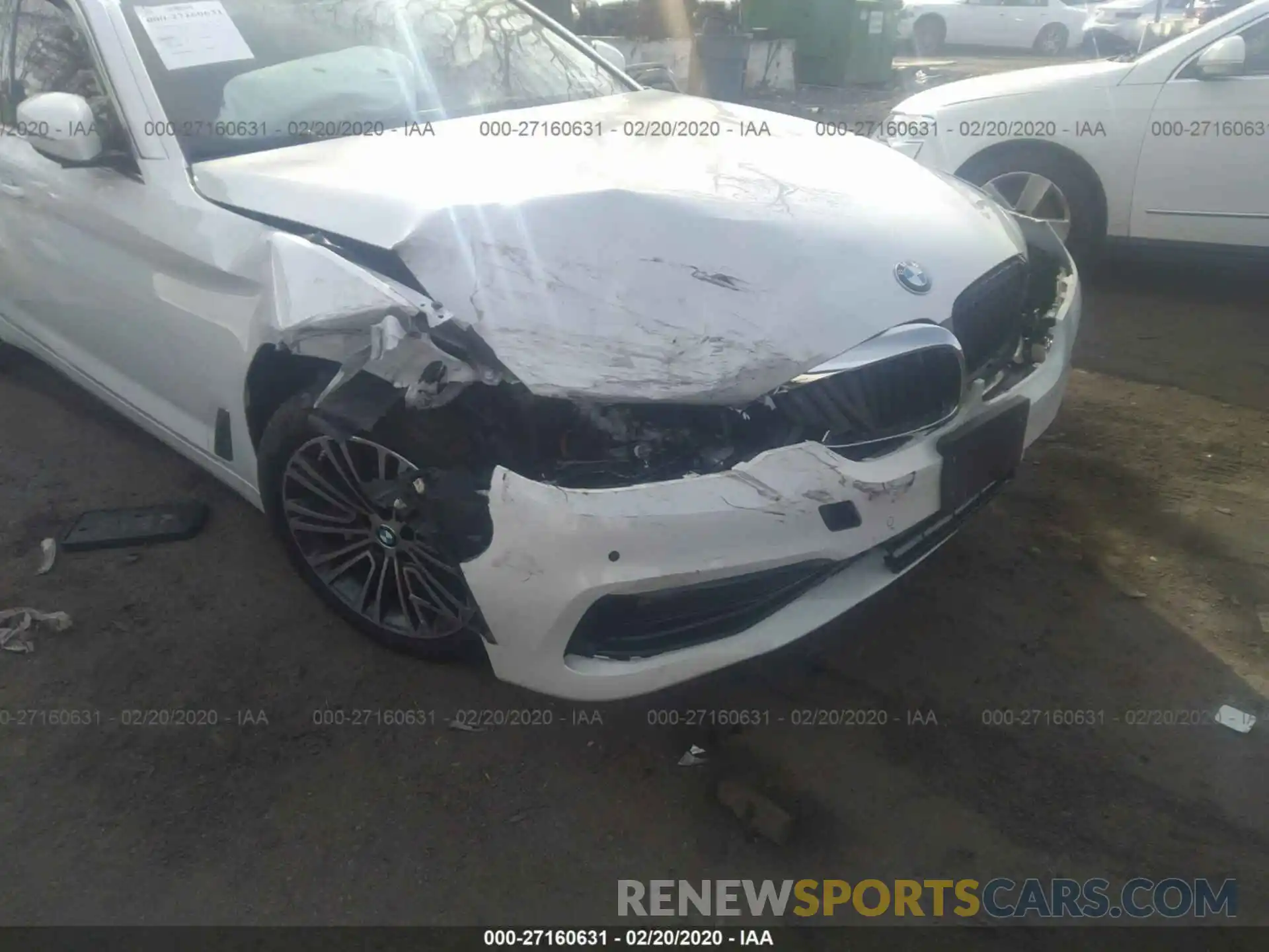 6 Photograph of a damaged car WBAJE7C52KG892846 BMW 540 2019
