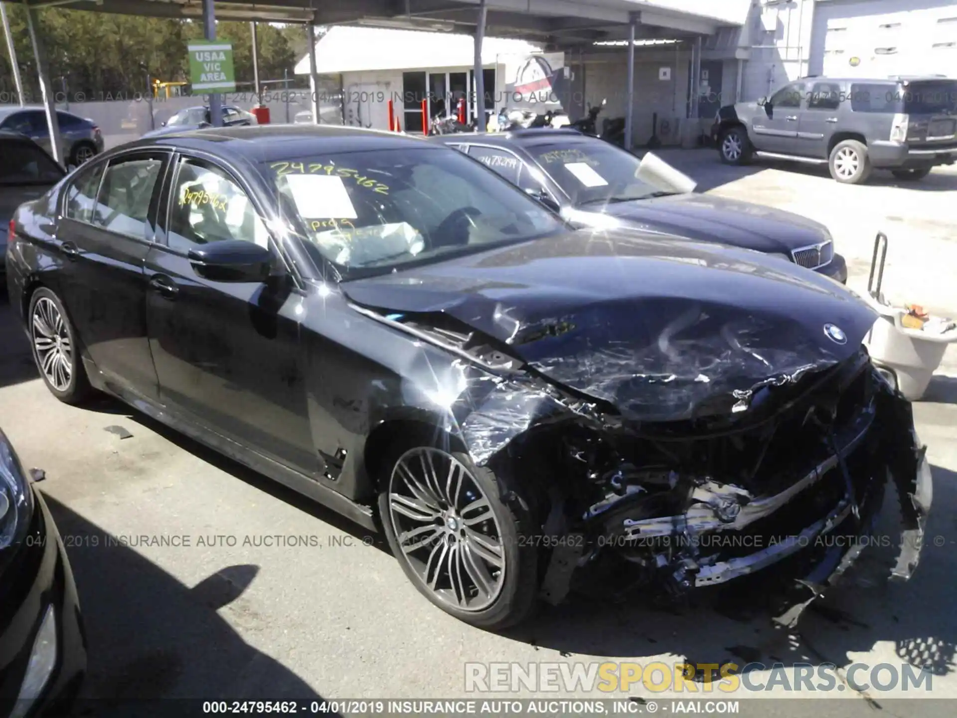 1 Photograph of a damaged car WBAJE7C55KWW14223 BMW 540 2019