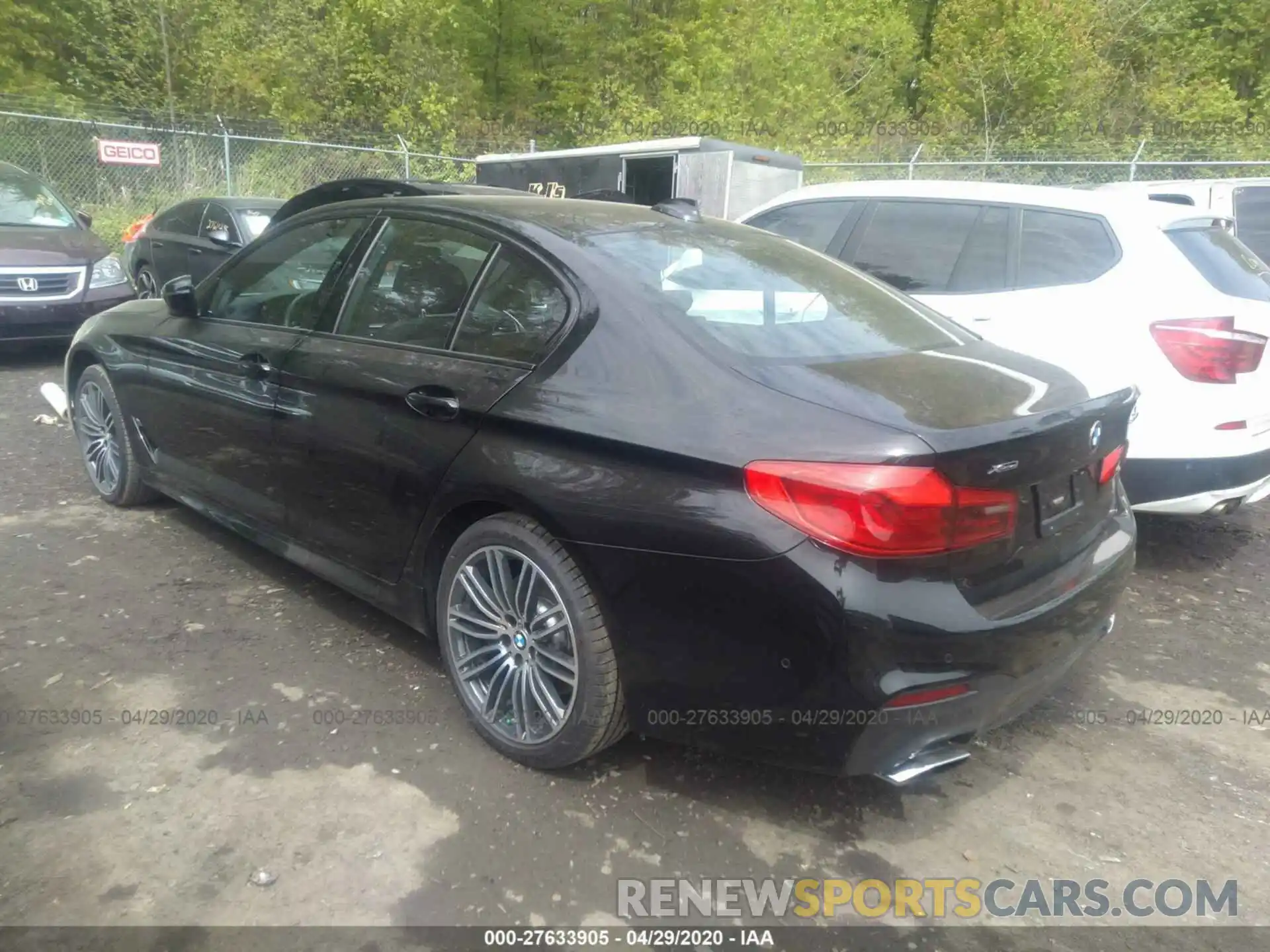 3 Photograph of a damaged car WBAJE7C5XKWW18252 BMW 540 2019