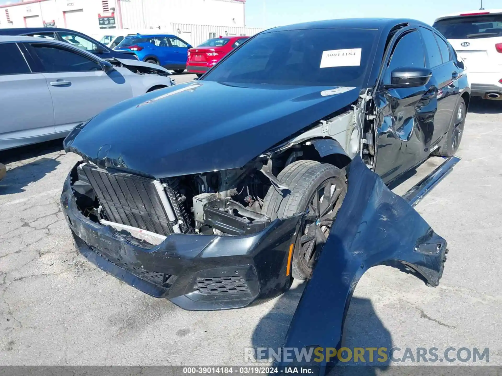 6 Photograph of a damaged car WBA53BJ08NWX55471 BMW 540 2022