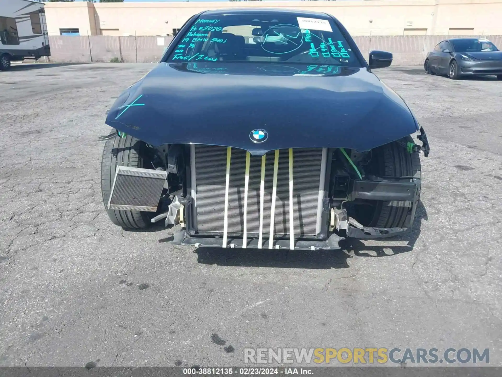 13 Photograph of a damaged car WBAJE5C51KWE66451 BMW 540I 2019
