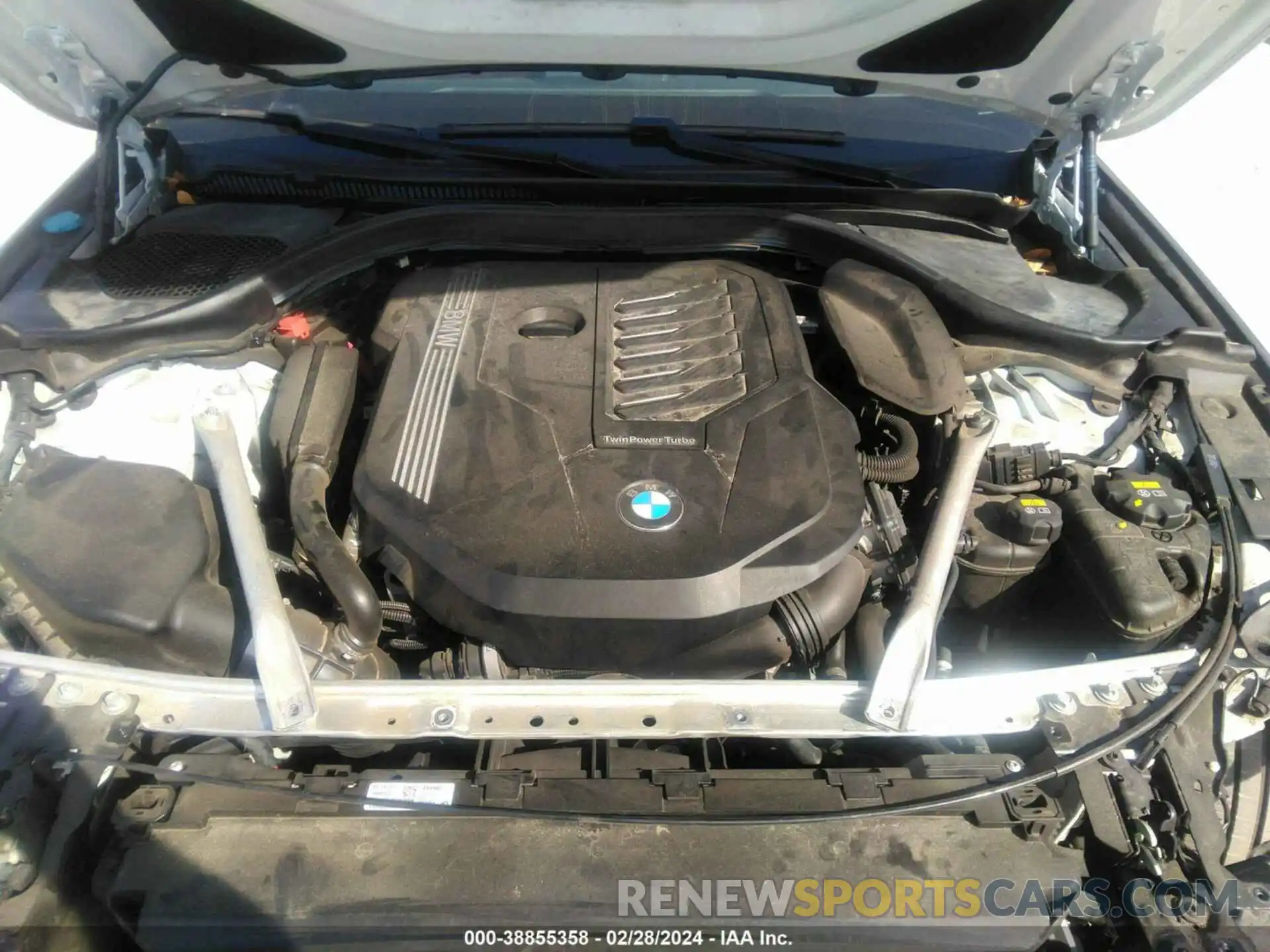 10 Photograph of a damaged car WBAJS1C01LCD90528 BMW 540I 2020