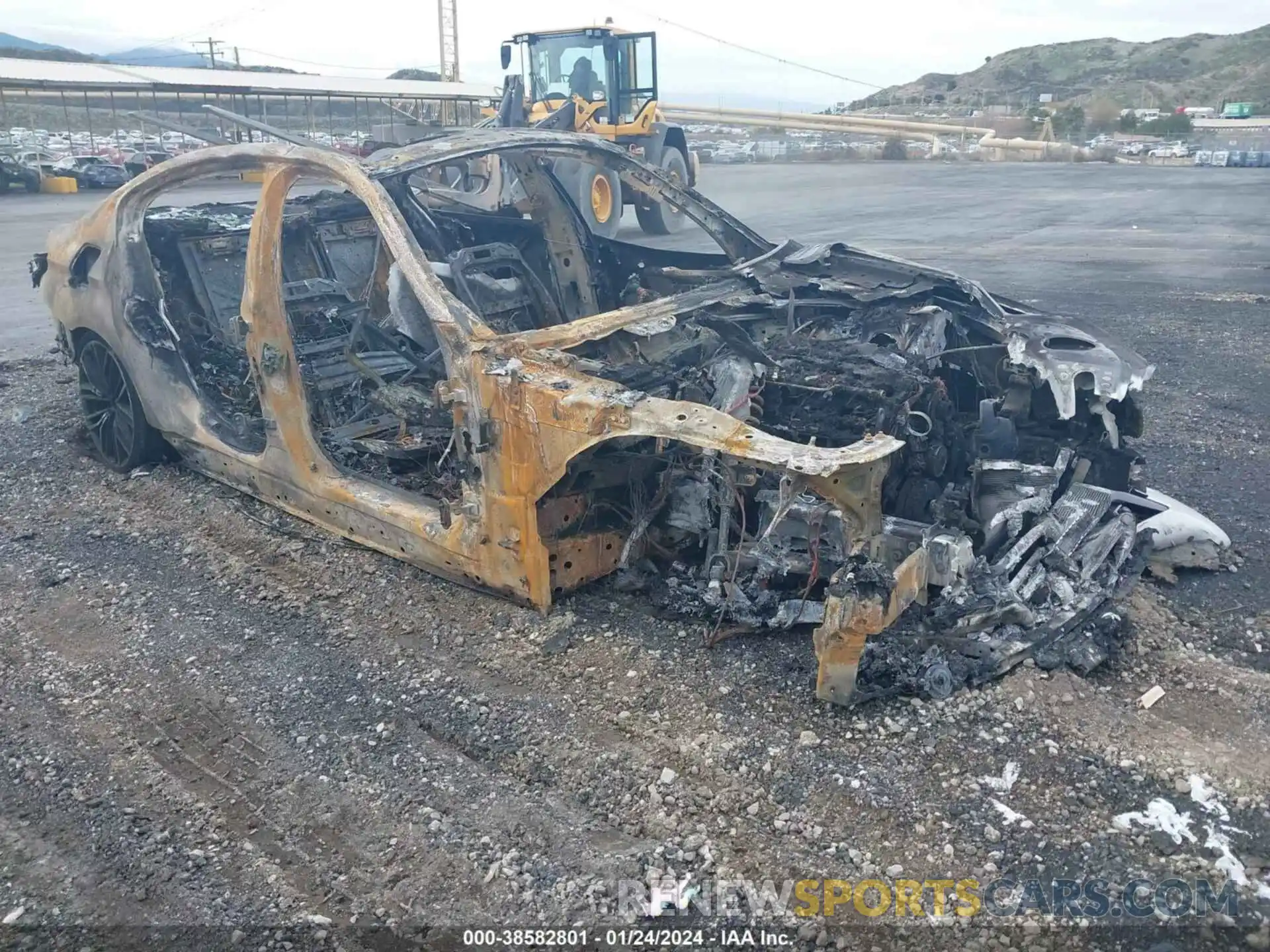 1 Photograph of a damaged car WBA53BJ08MWX02915 BMW 540I 2021