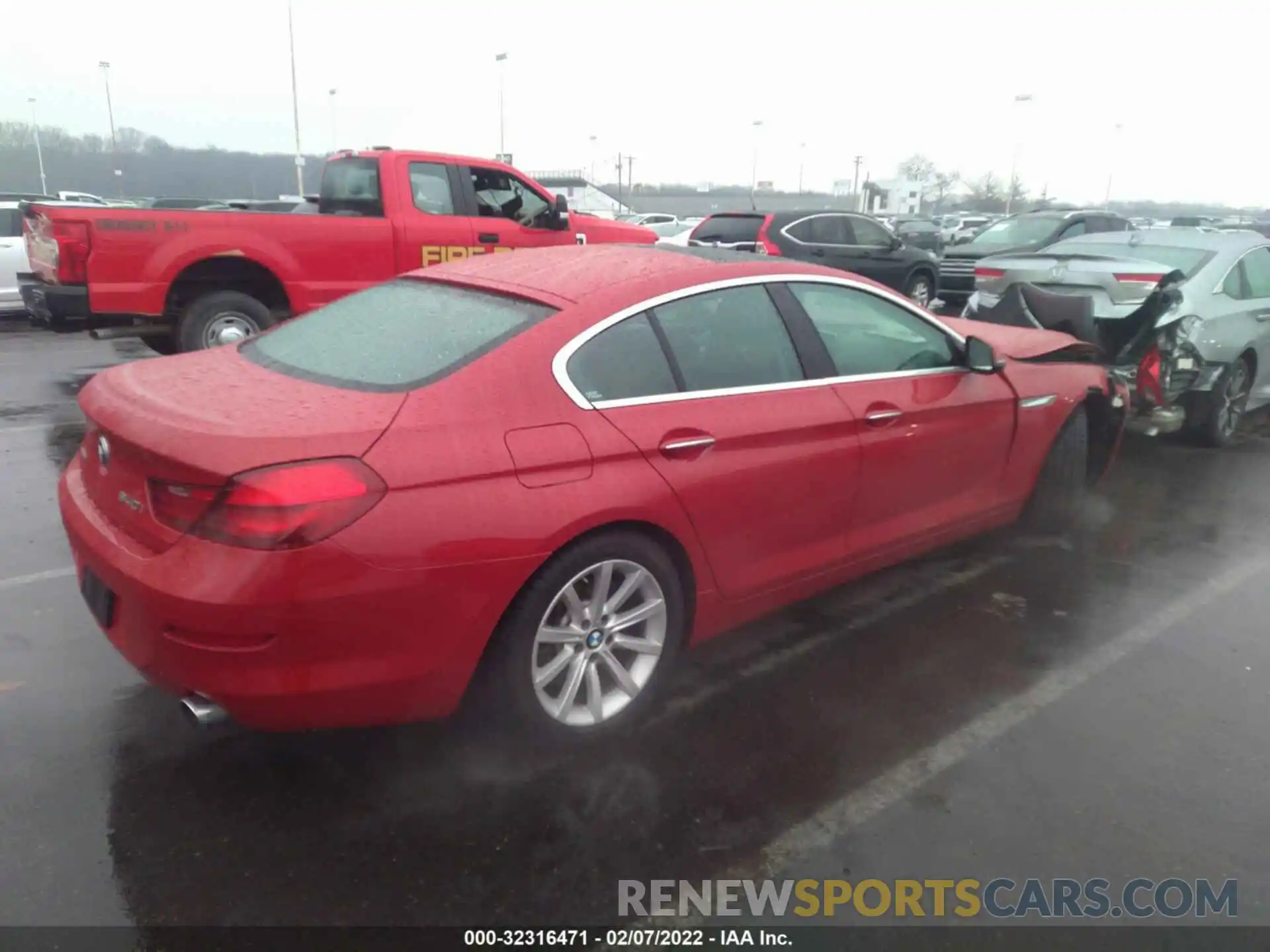 4 Photograph of a damaged car WBA6D2C51KGT73637 BMW 6 SERIES 2019