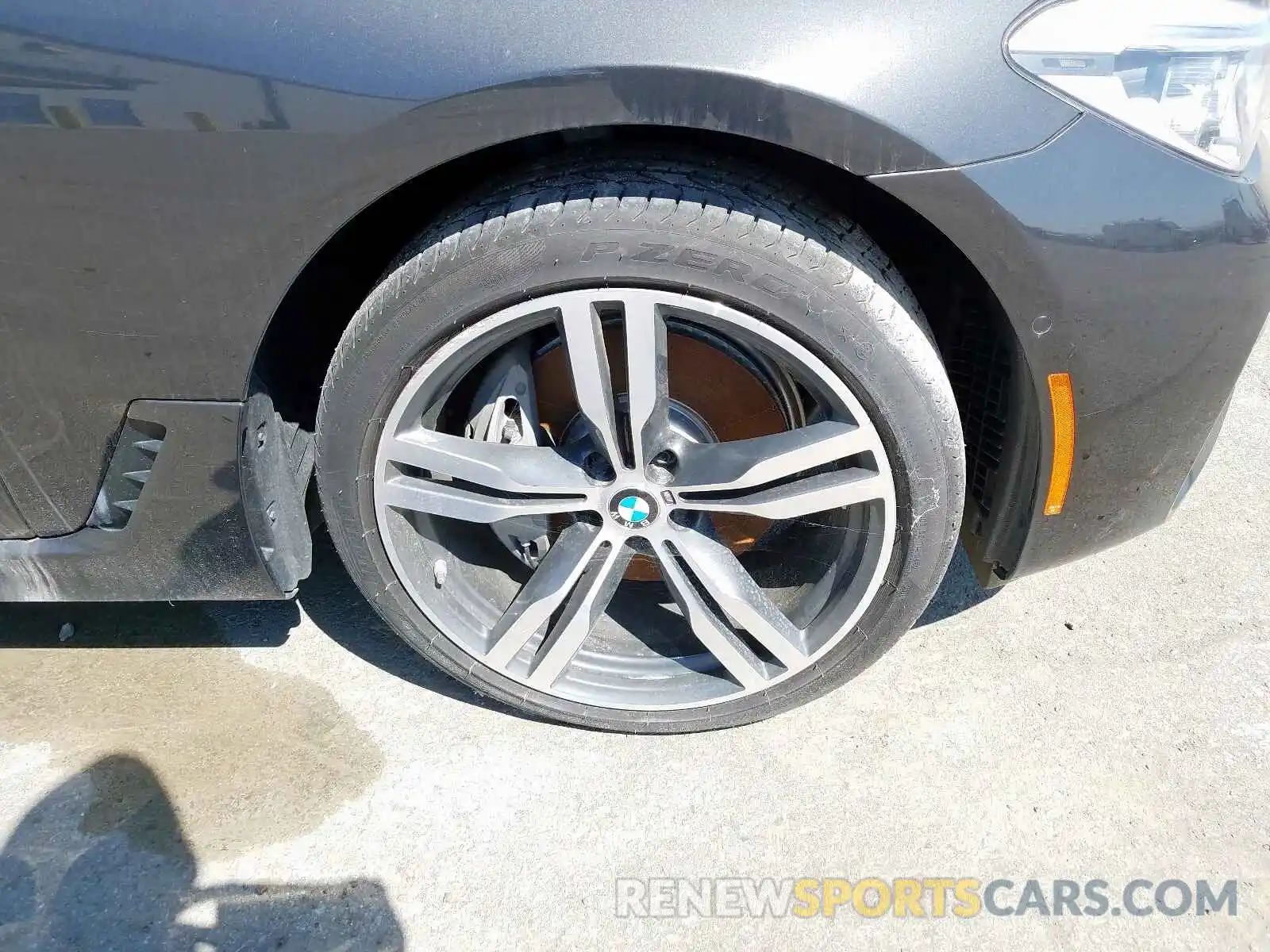 9 Photograph of a damaged car WBAJV6C51KBK08473 BMW 6 SERIES 2019