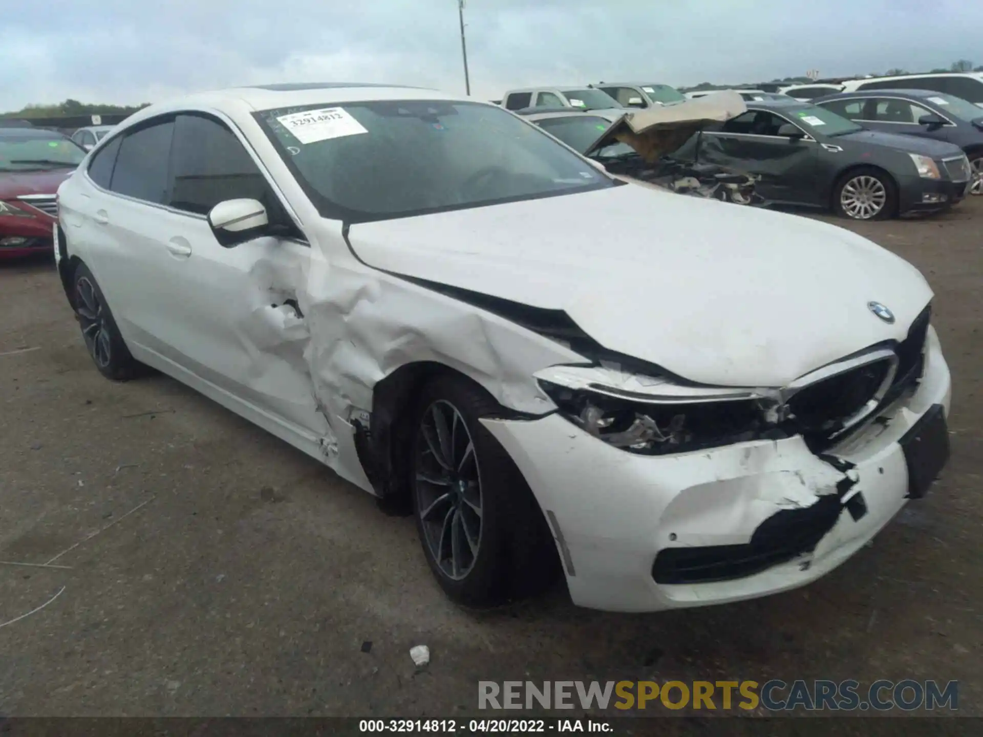 1 Photograph of a damaged car WBAJV6C52KBK08899 BMW 6 SERIES 2019