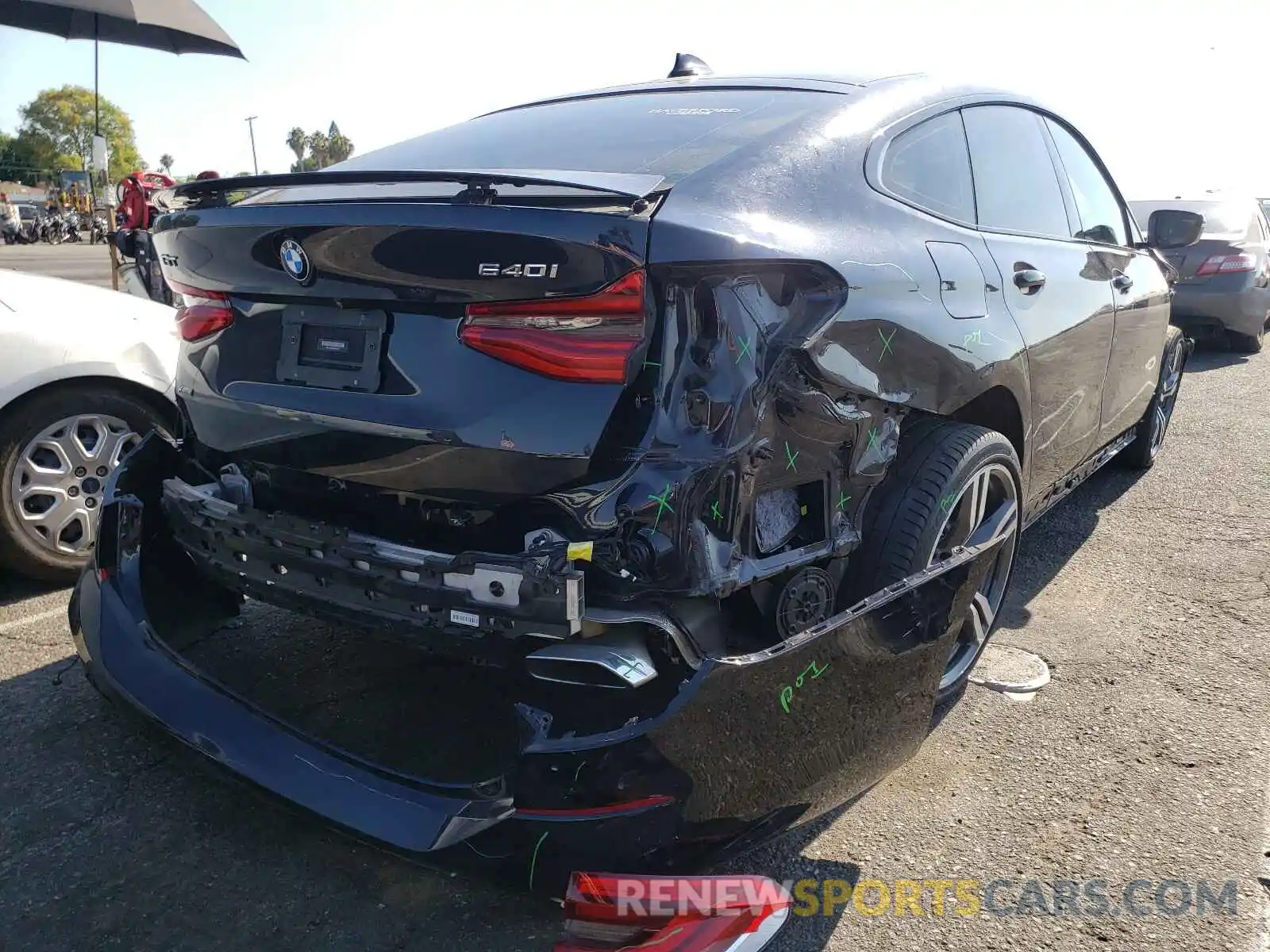 4 Photograph of a damaged car WBAJV6C53KBK08295 BMW 6 SERIES 2019