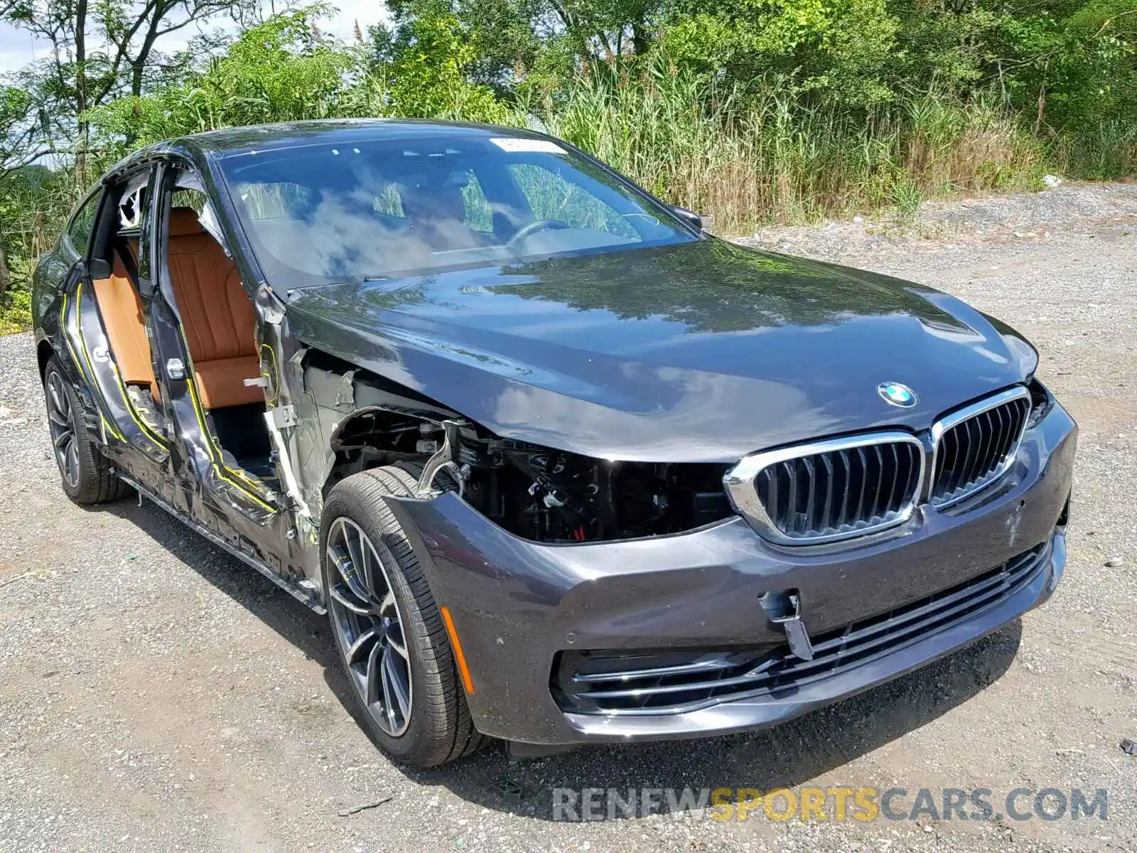 1 Photograph of a damaged car WBAJV6C56KBK08081 BMW 6 SERIES 2019