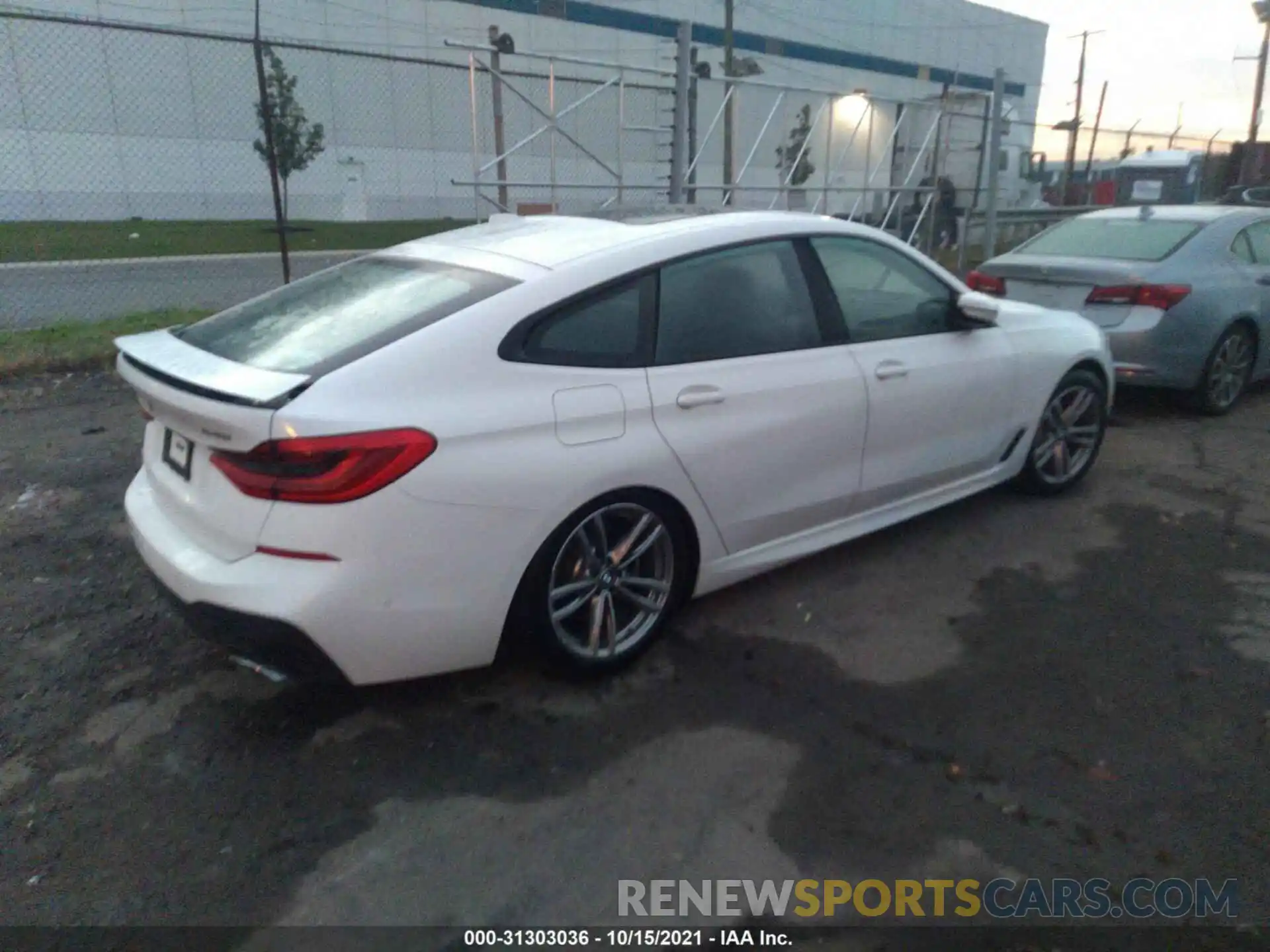 4 Фотография поврежденного автомобиля WBAJV6C56KBK08341 BMW 6 SERIES 2019