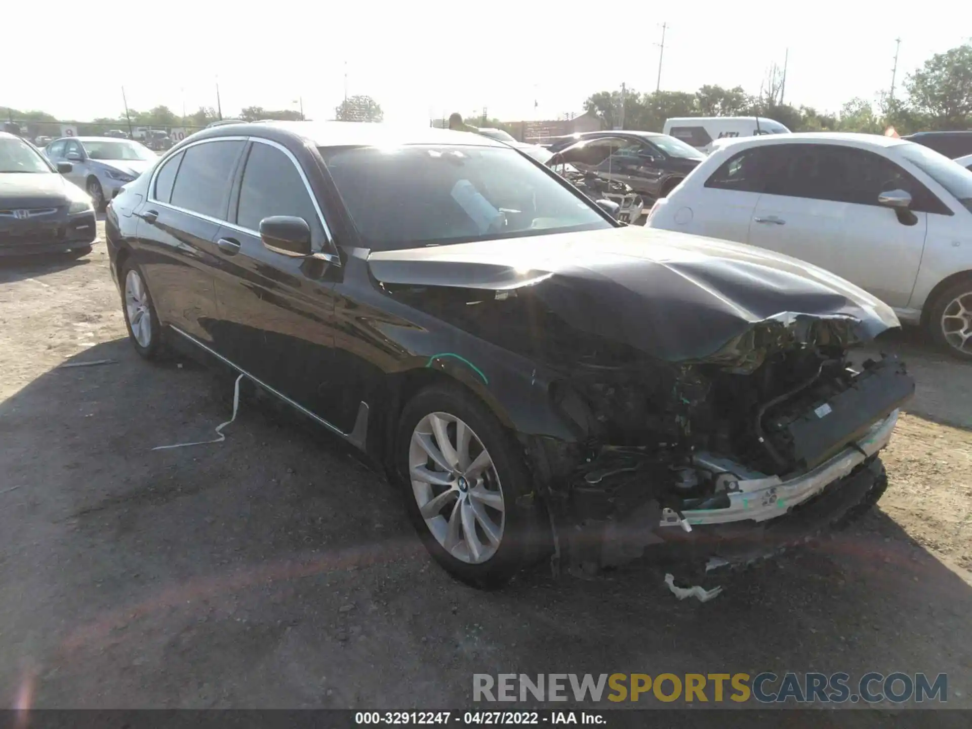 1 Photograph of a damaged car WBA7E2C50KB216728 BMW 7 SERIES 2019