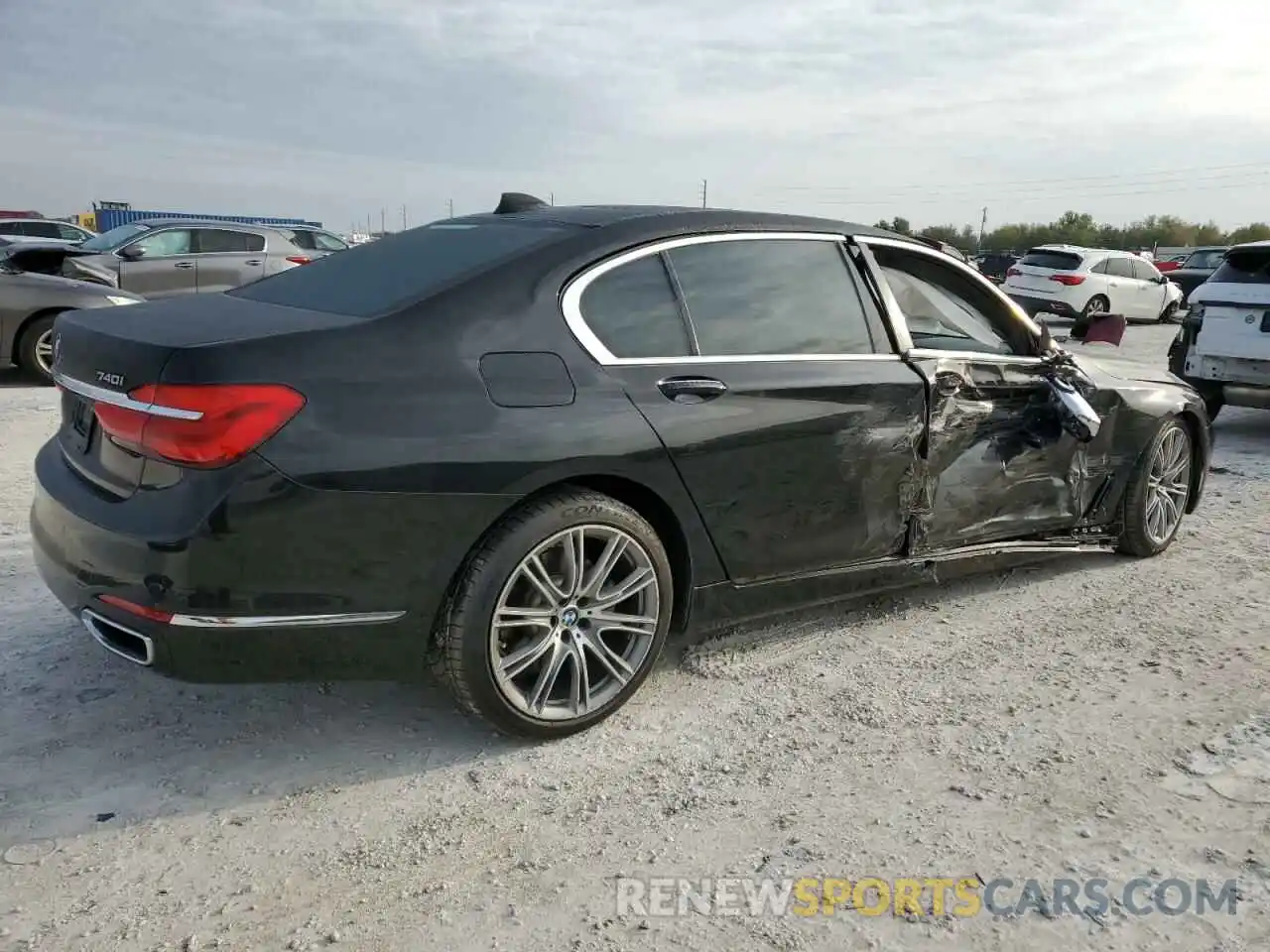 3 Photograph of a damaged car WBA7E2C50KB218236 BMW 7 SERIES 2019