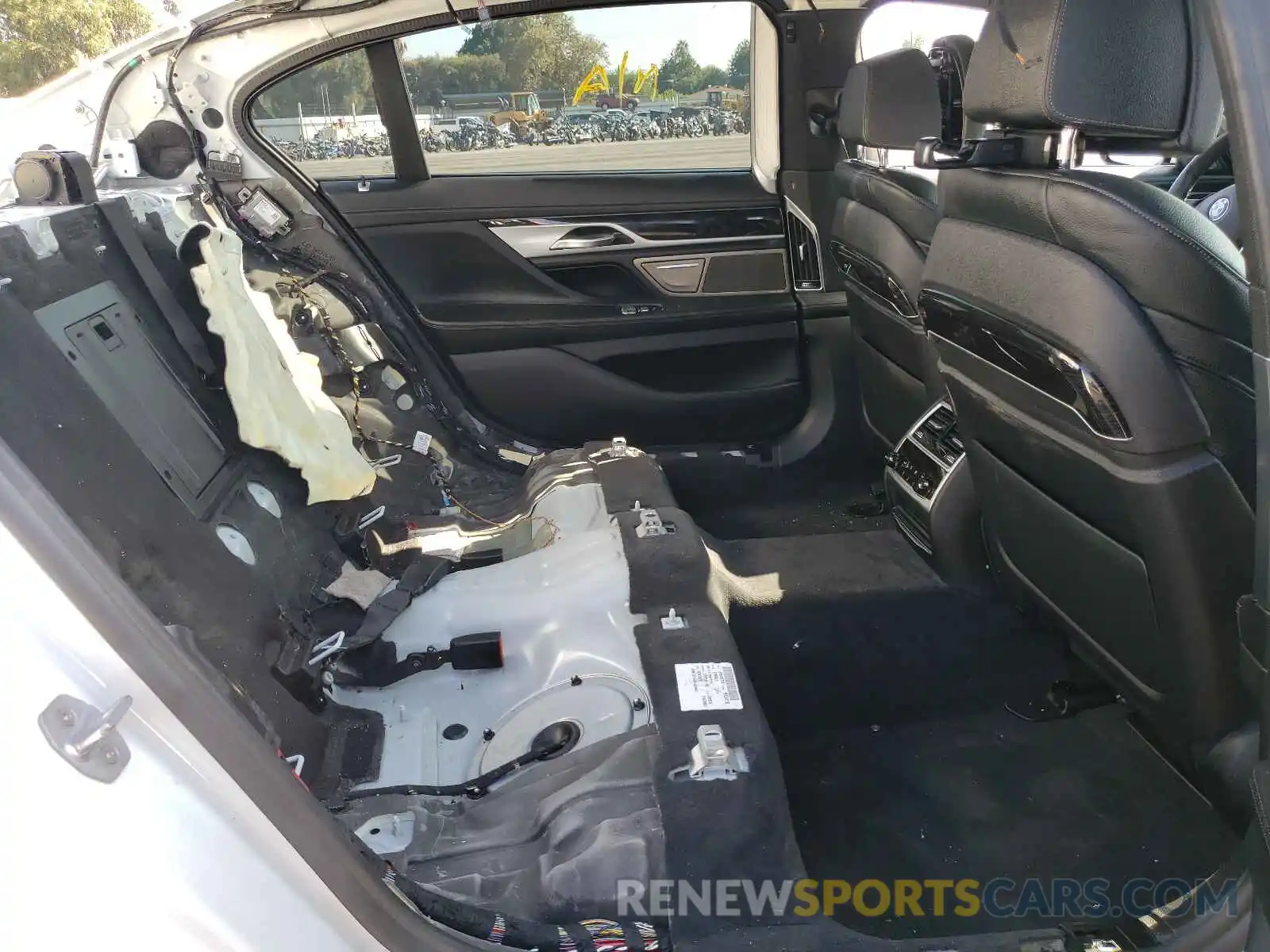 6 Photograph of a damaged car WBA7E2C50KB454210 BMW 7 SERIES 2019