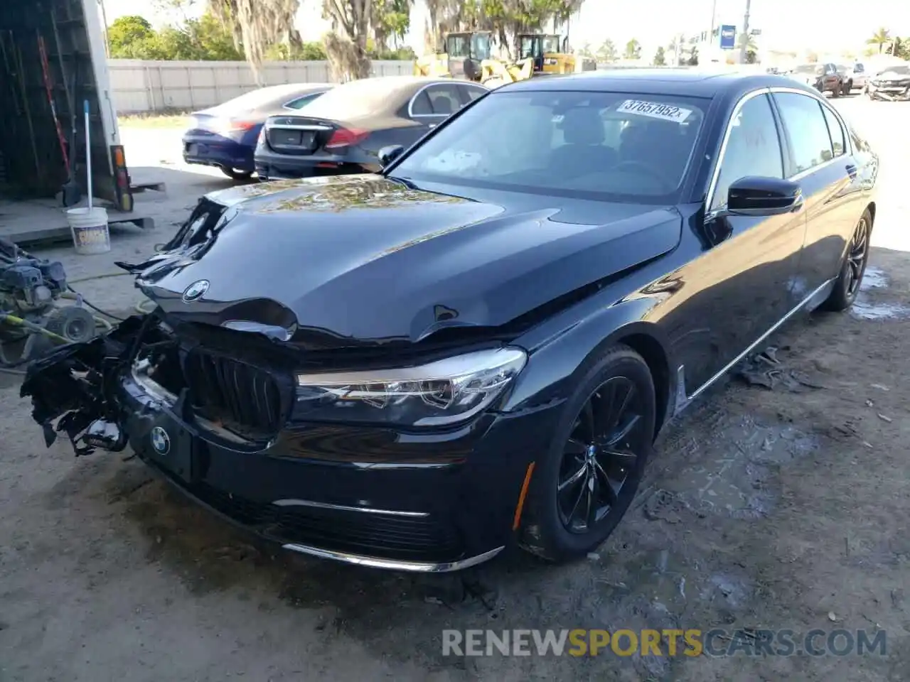 2 Photograph of a damaged car WBA7E2C51KB216513 BMW 7 SERIES 2019