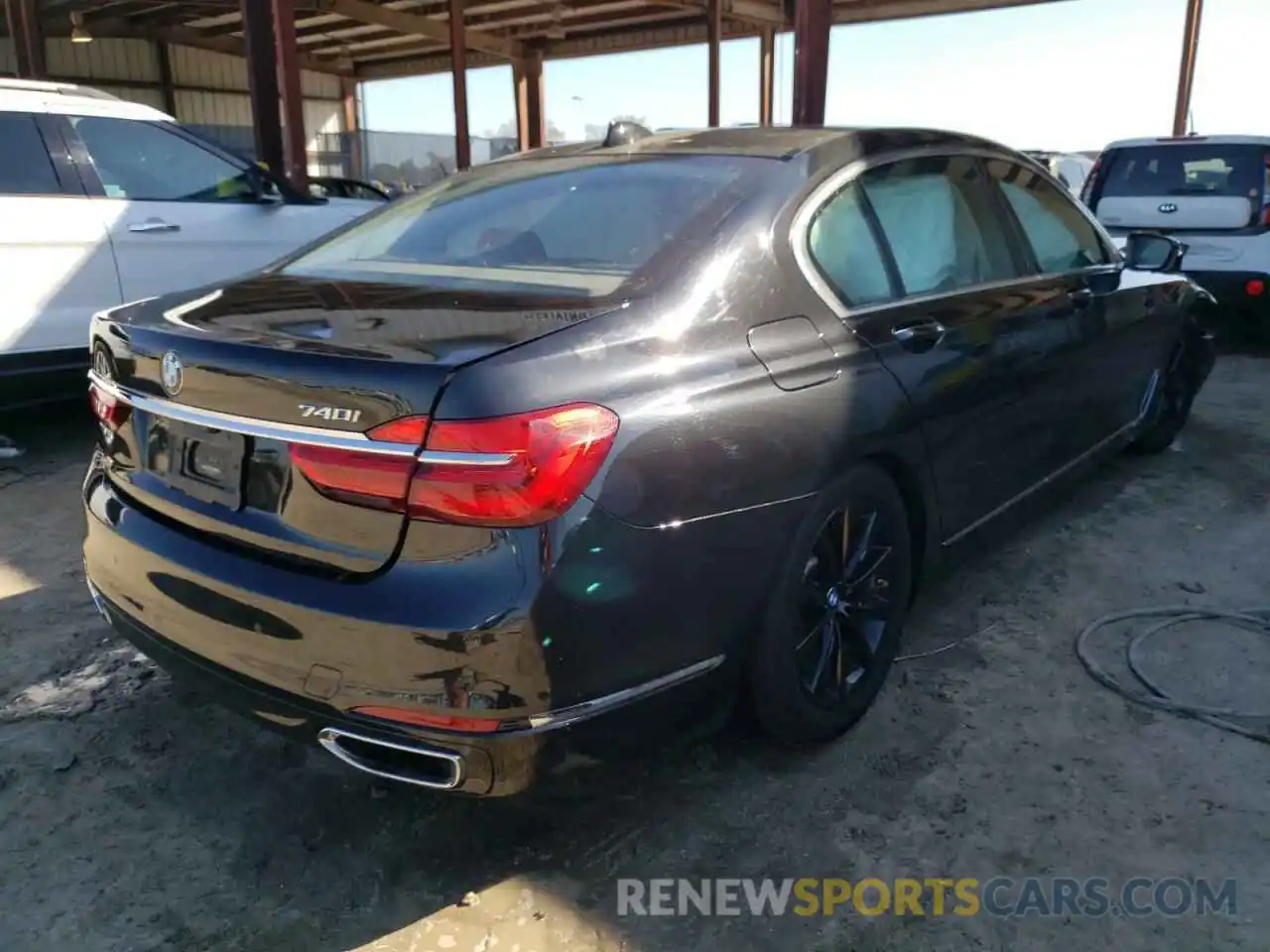 4 Photograph of a damaged car WBA7E2C51KB216513 BMW 7 SERIES 2019