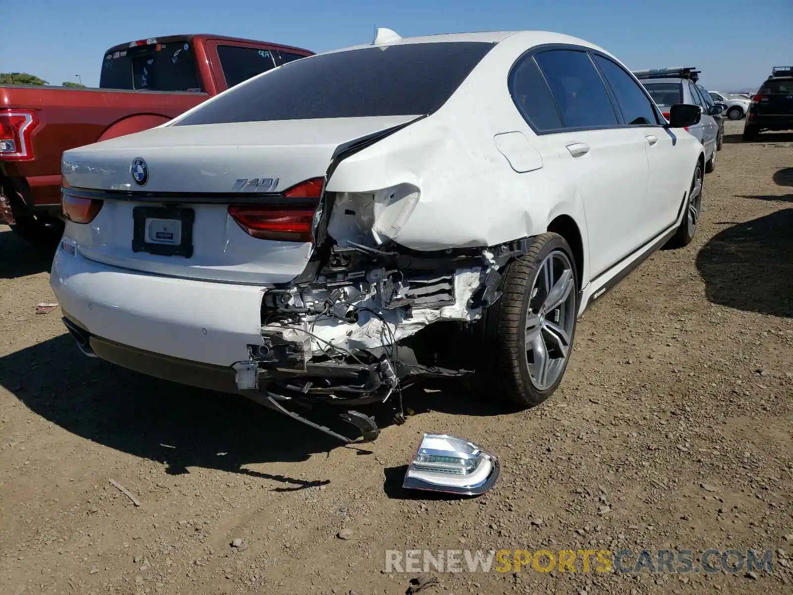 4 Photograph of a damaged car WBA7E2C51KB218634 BMW 7 SERIES 2019