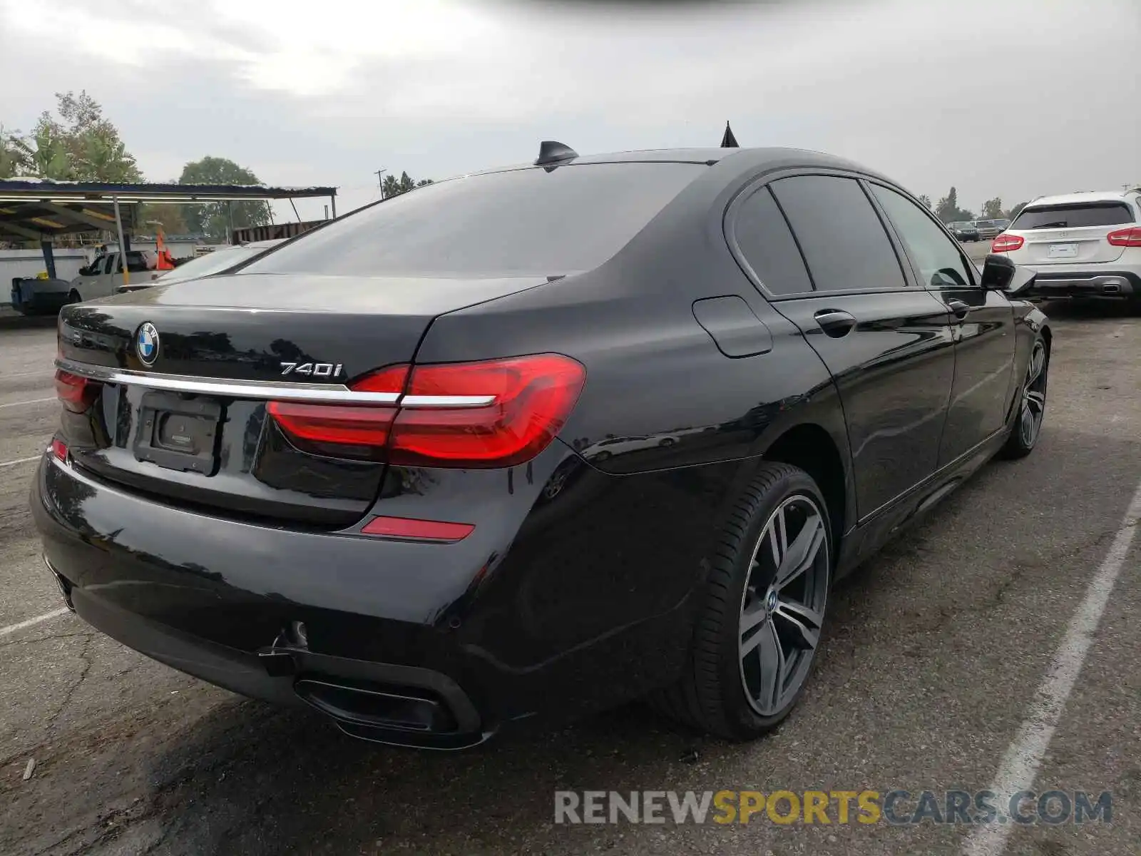 4 Photograph of a damaged car WBA7E2C51KB454071 BMW 7 SERIES 2019